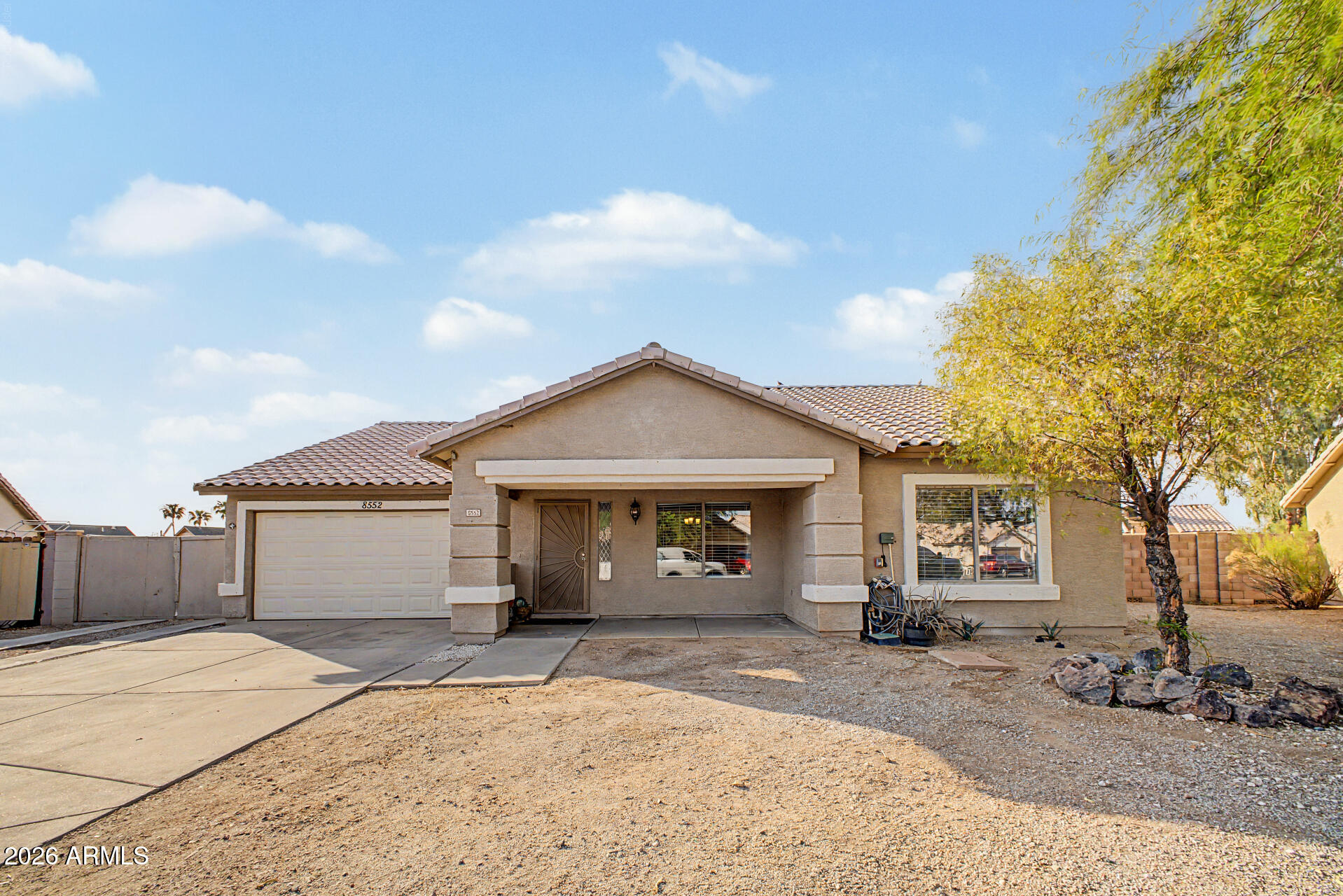 HORIZONS ON CAMELBACK UNIT 2 - Residential