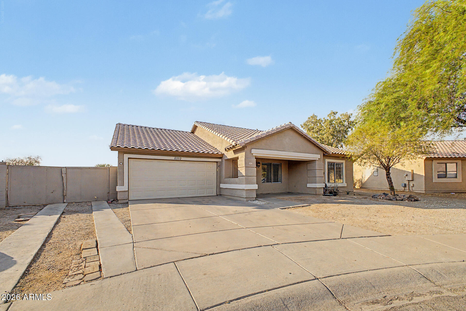 HORIZONS ON CAMELBACK UNIT 2 - Residential