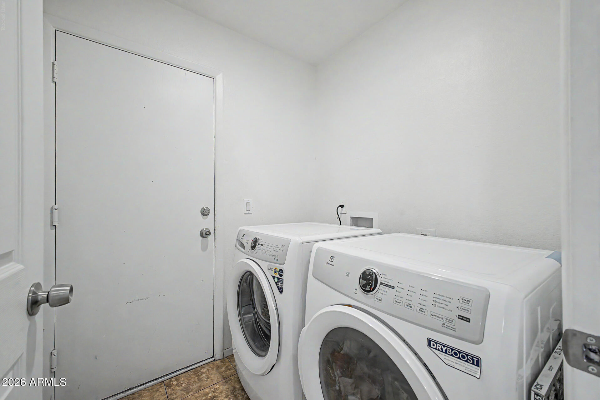 HORIZONS ON CAMELBACK UNIT 2 - Residential