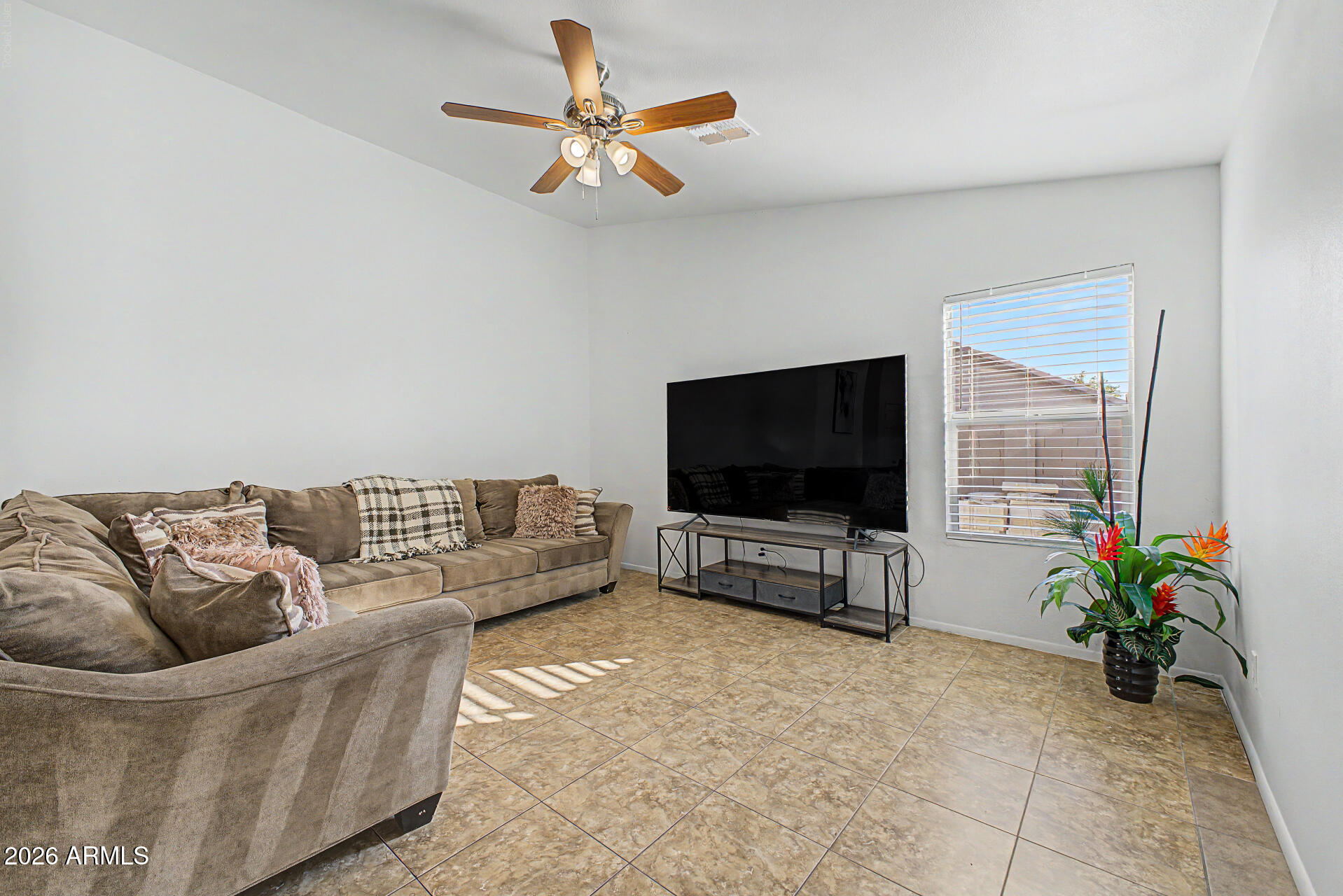 HORIZONS ON CAMELBACK UNIT 2 - Residential