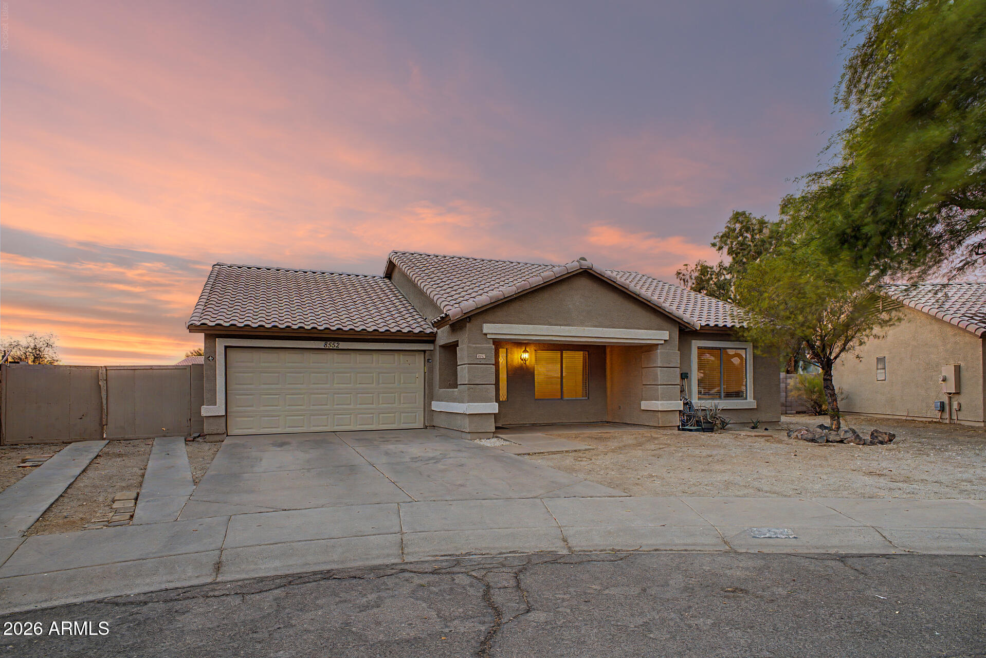 HORIZONS ON CAMELBACK UNIT 2 - Residential