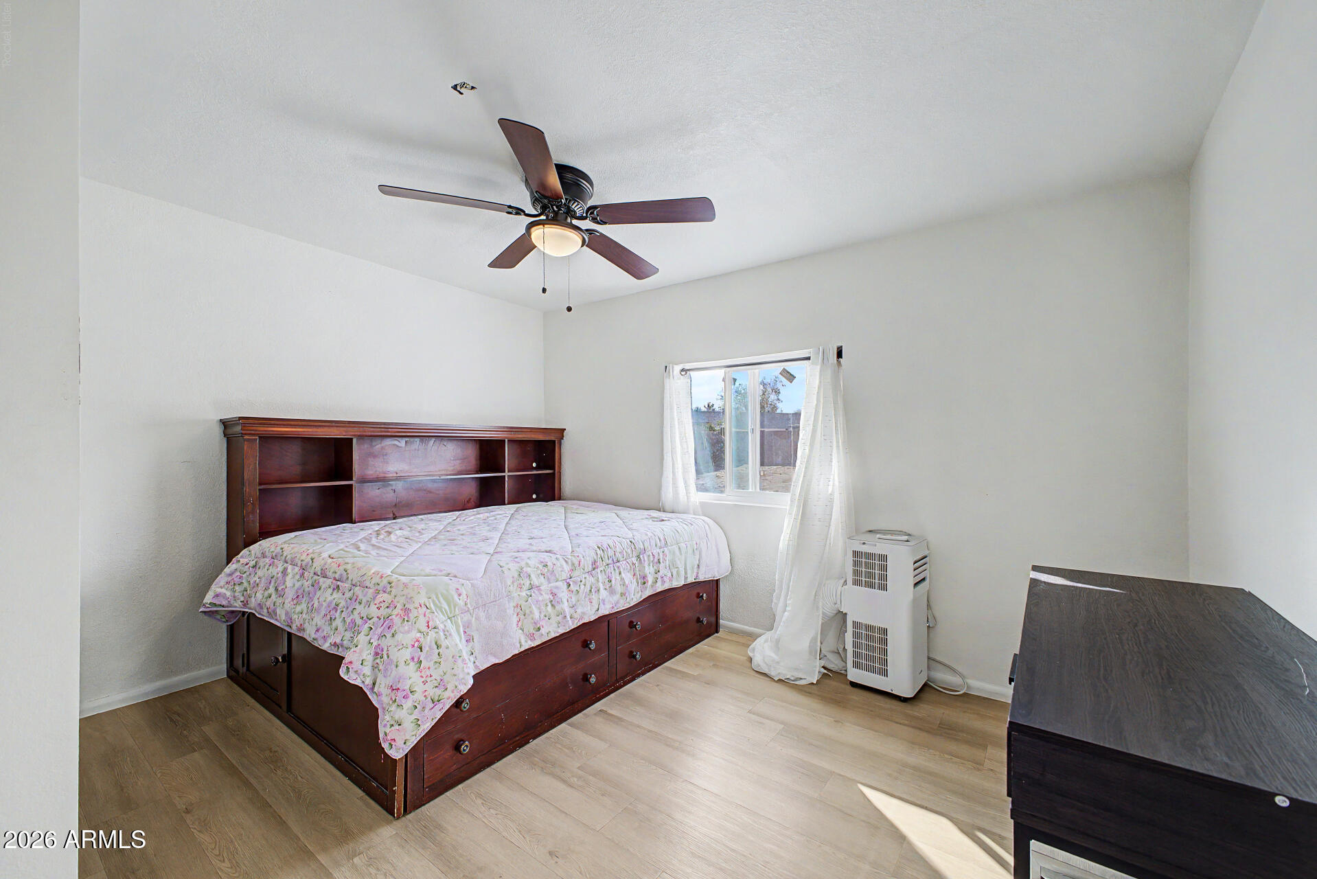 HORIZONS ON CAMELBACK UNIT 2 - Residential