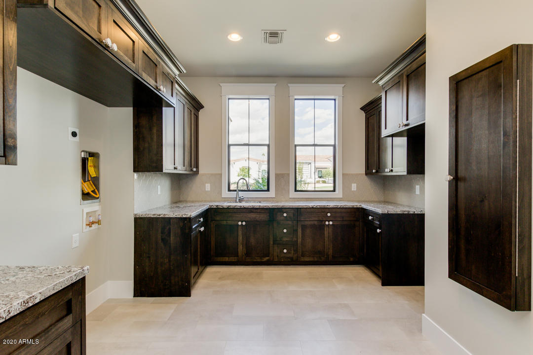 LA JOLLA ACRES 2 - Residential