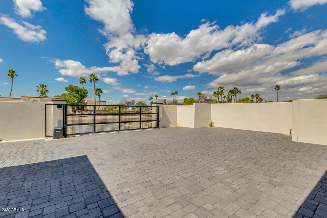 LA JOLLA ACRES 2 - Residential