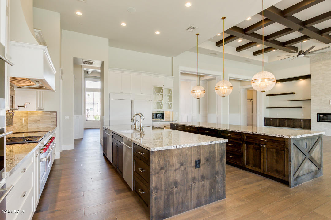 LA JOLLA ACRES 2 - Residential