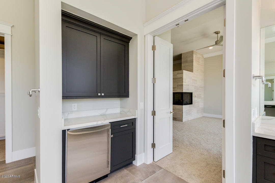 LA JOLLA ACRES 2 - Residential