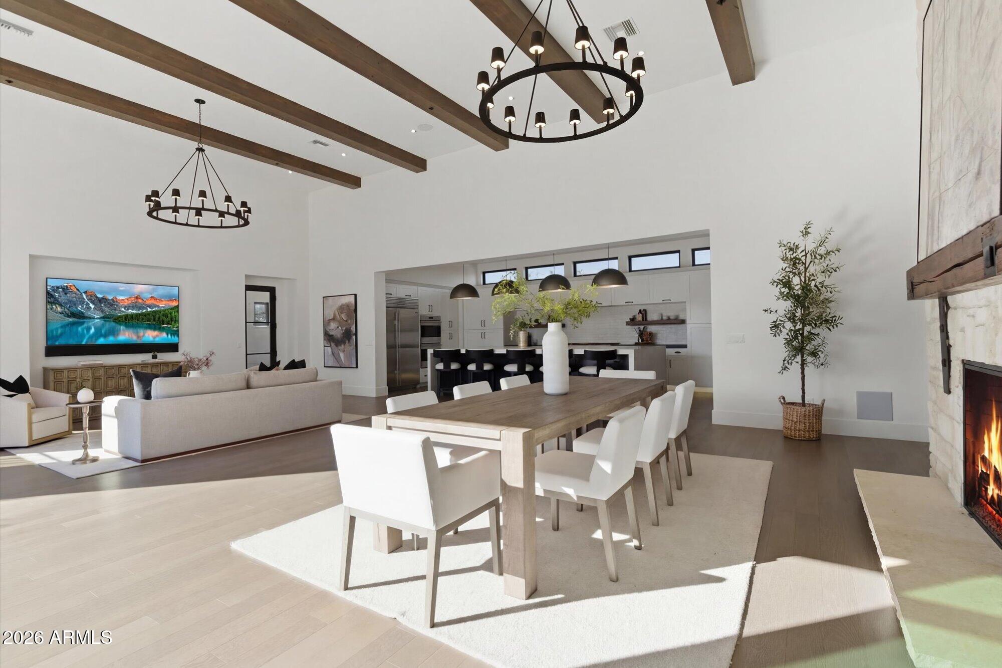 WHITE HORSE - Residential