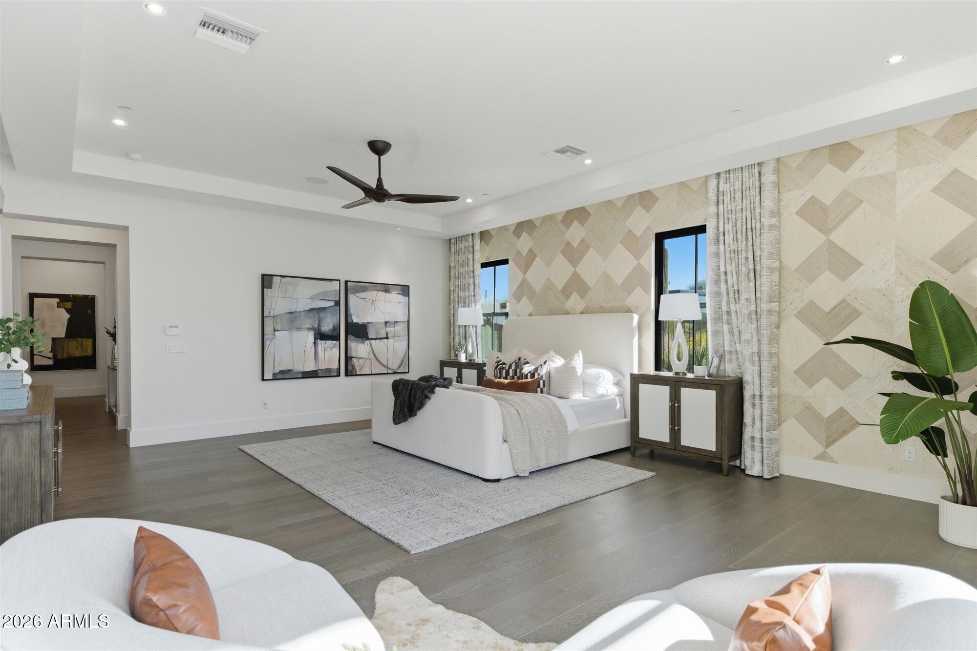 WHITE HORSE - Residential