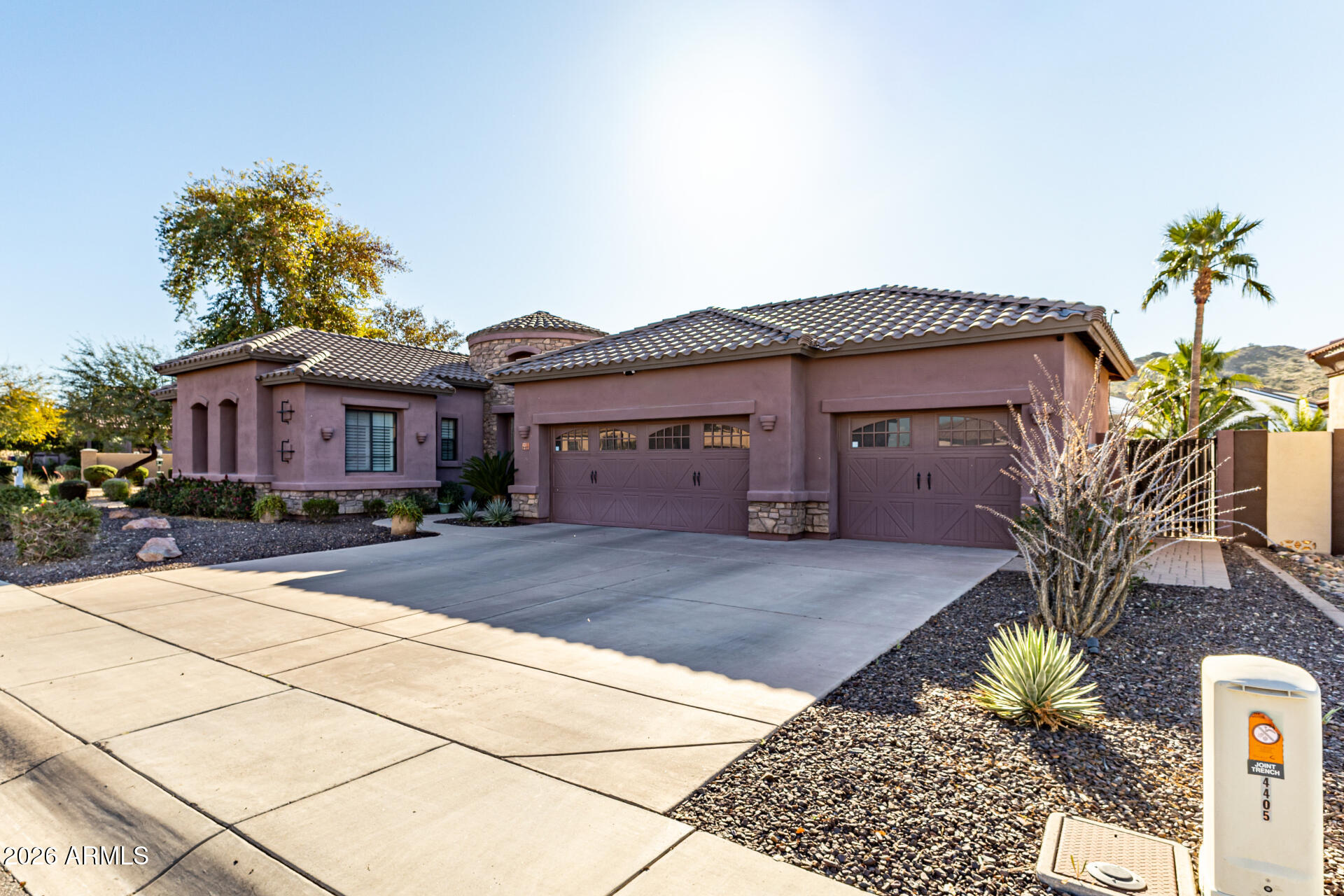 VAQUERO ESTATES - Residential