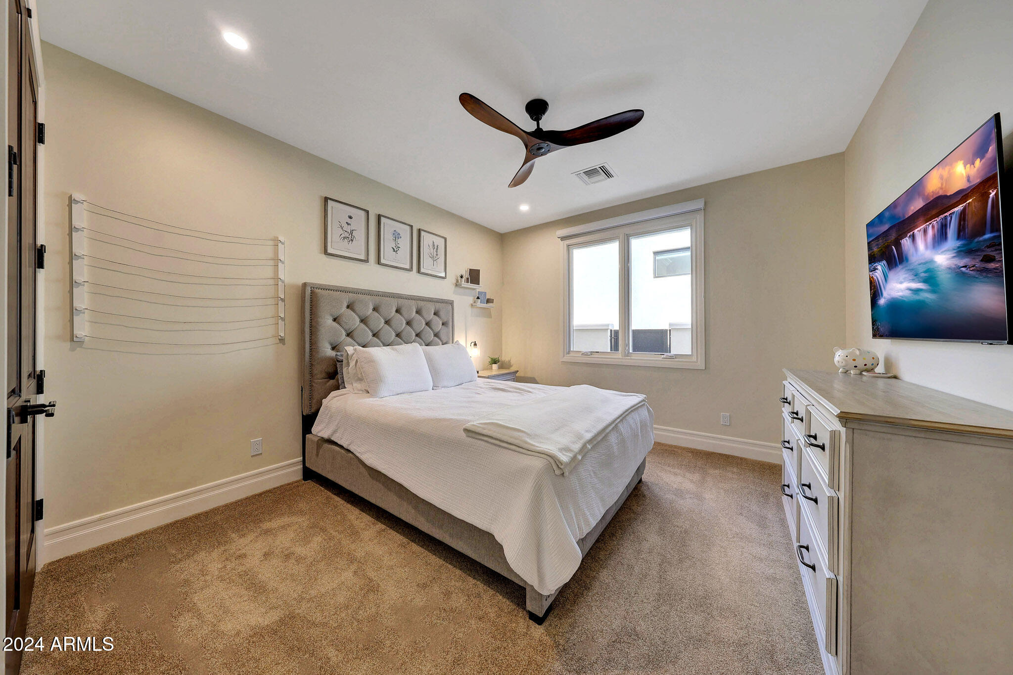 TROON CANYON ESTATES - Residential