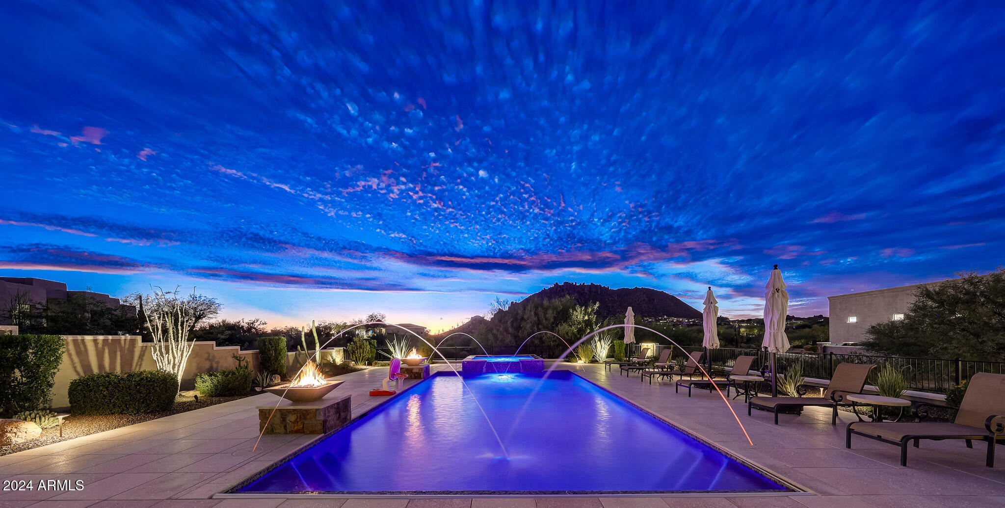 TROON CANYON ESTATES - Residential