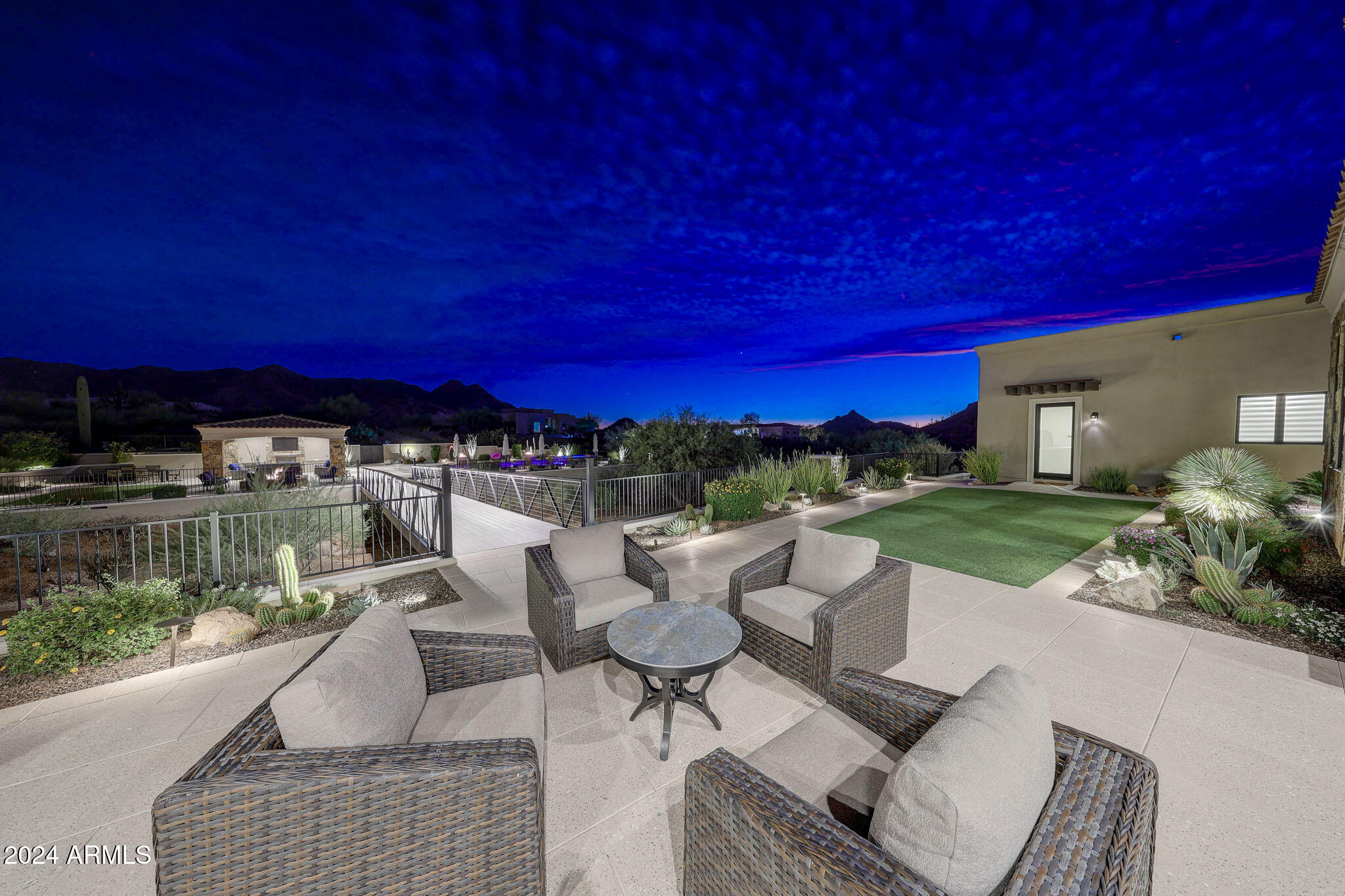 TROON CANYON ESTATES - Residential