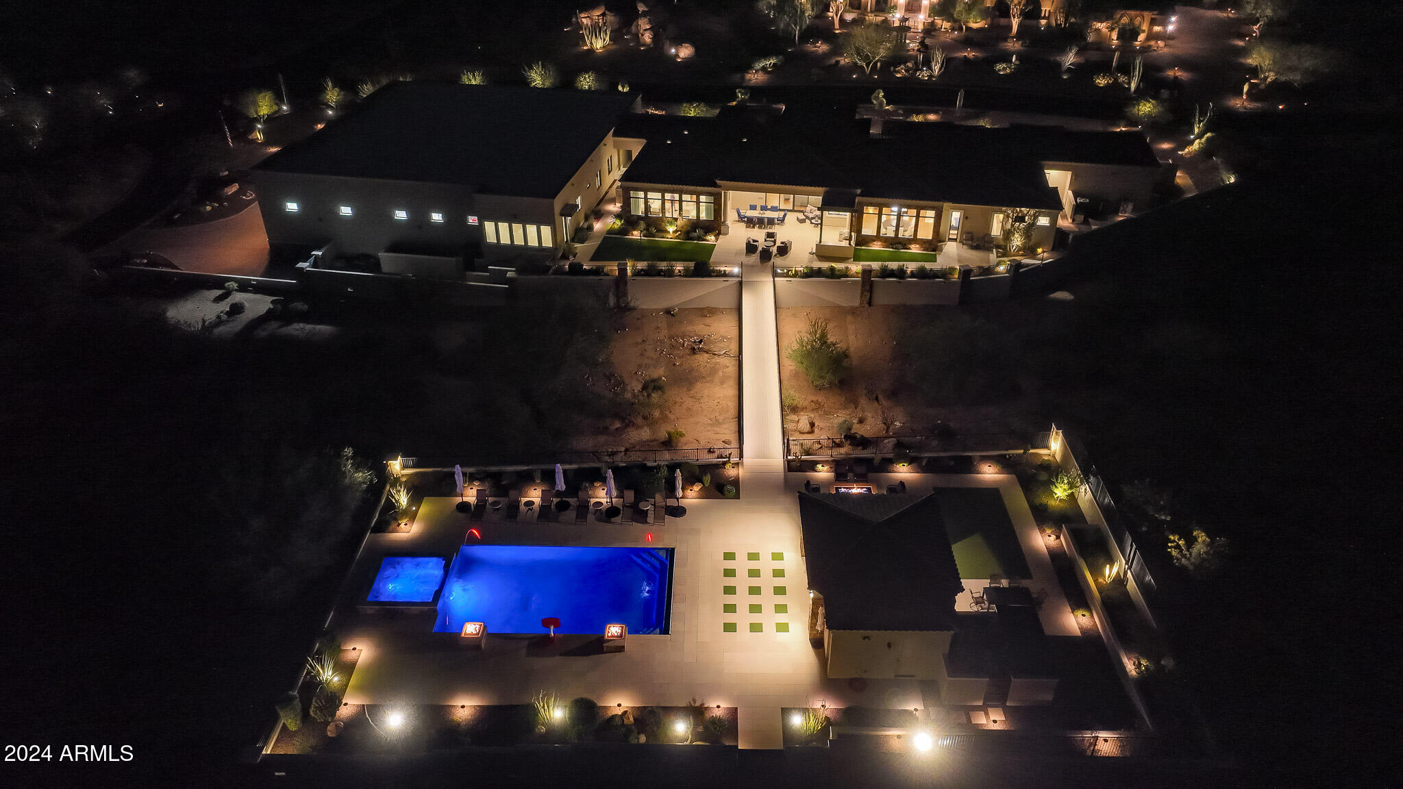 TROON CANYON ESTATES - Residential