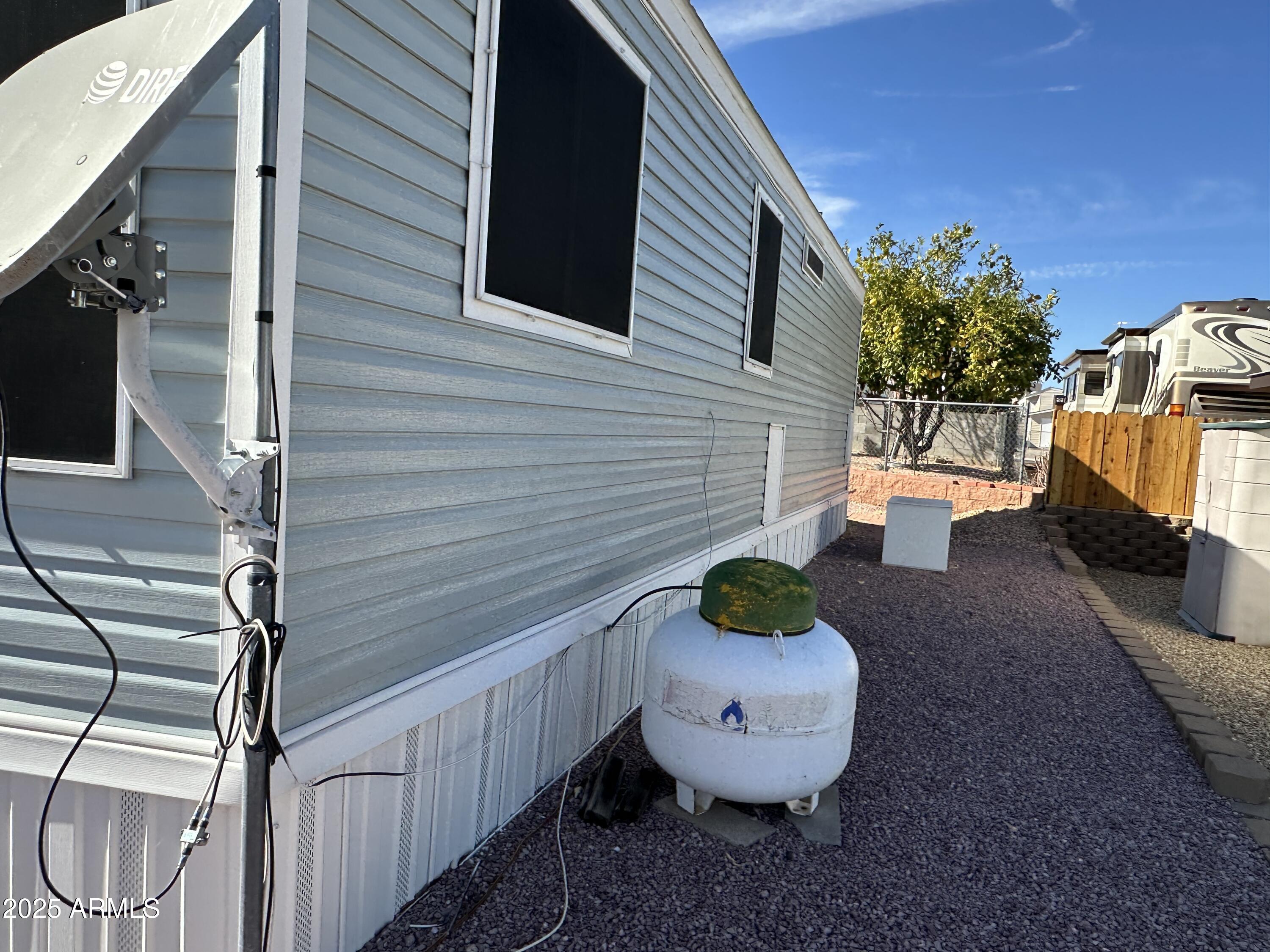 ESCAPEES AT NORTH RANCH - Residential