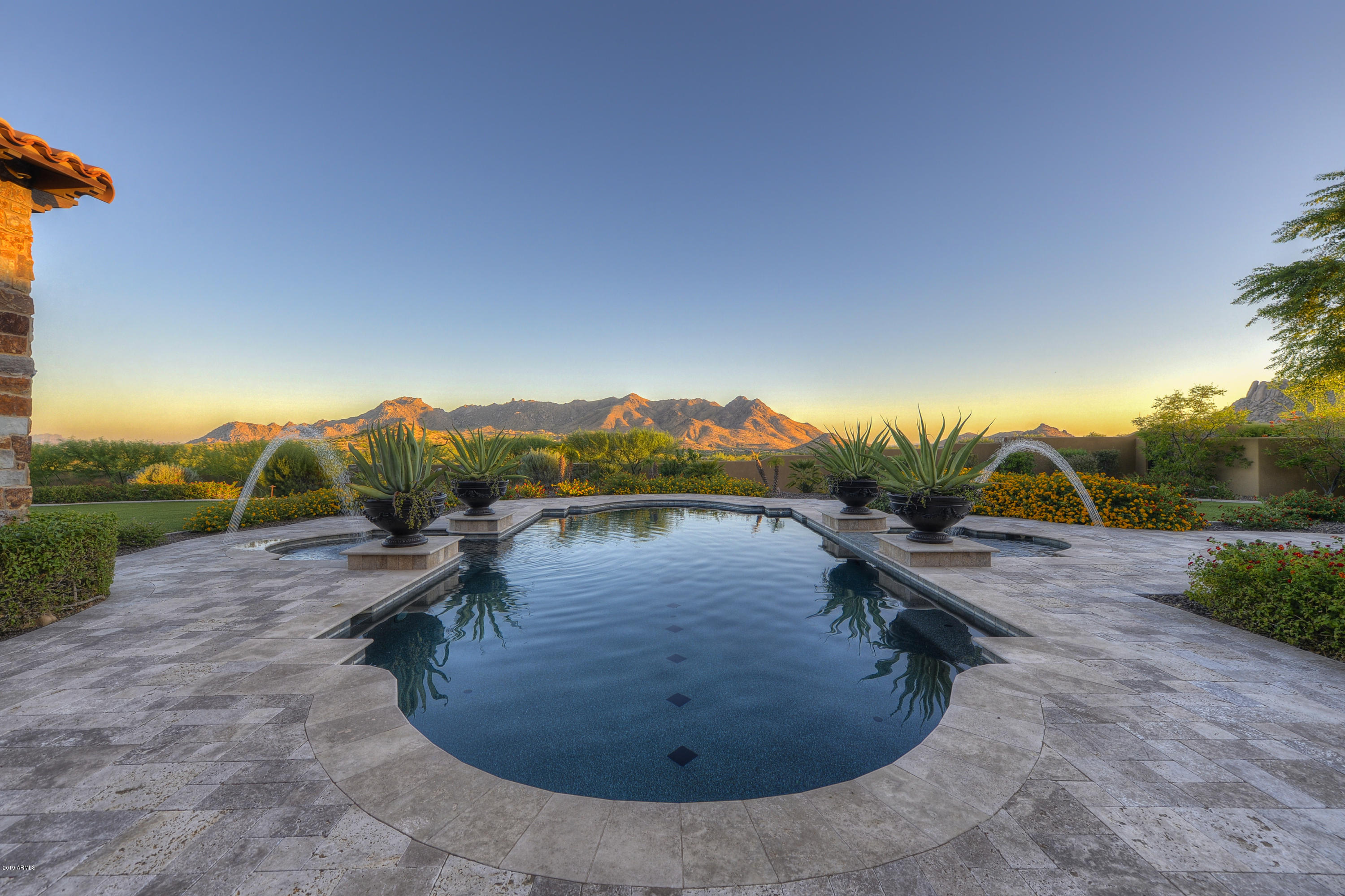 CANTABRICA ESTATES - Residential