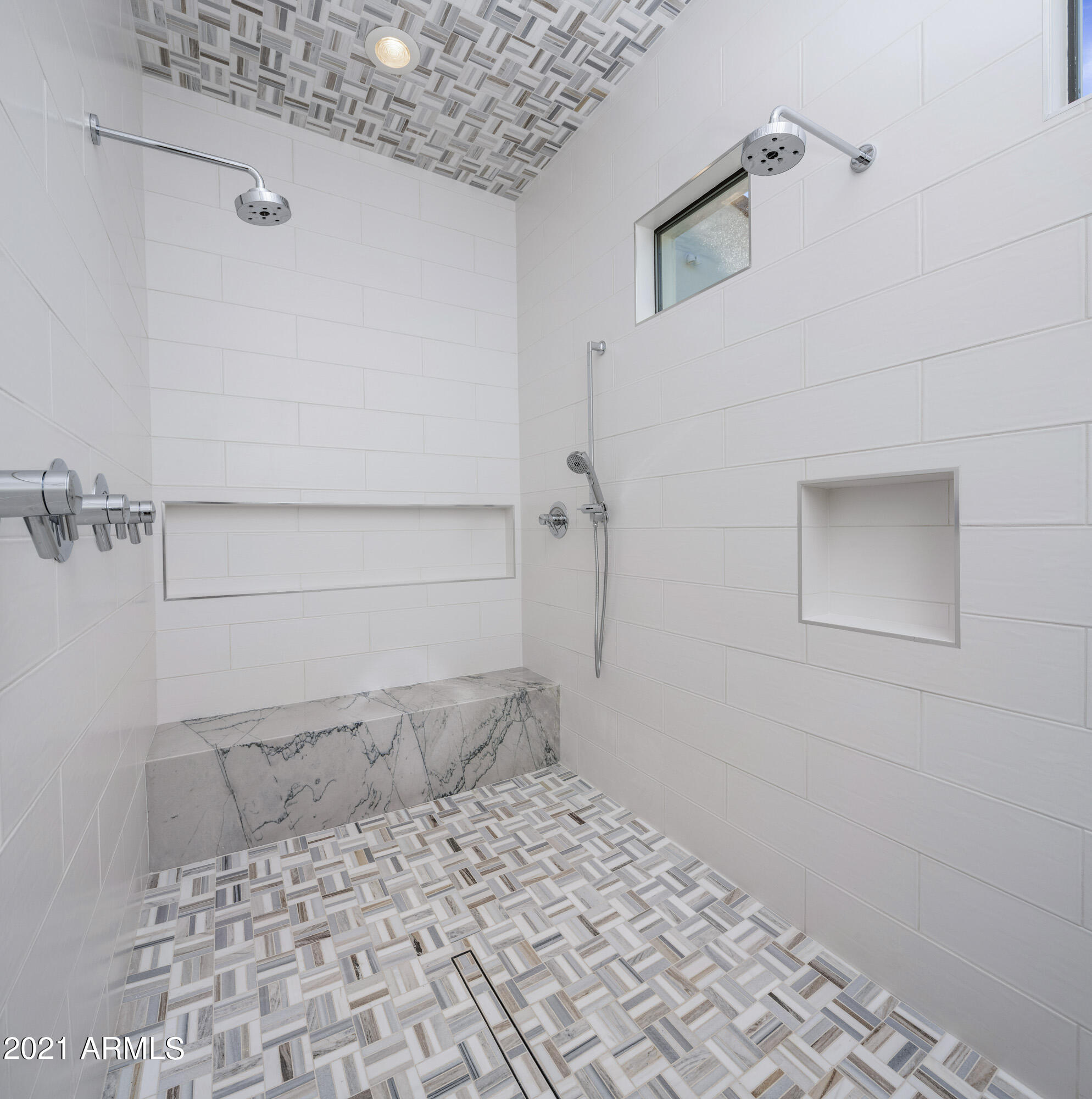 MOCKING BIRD ACRES - Residential