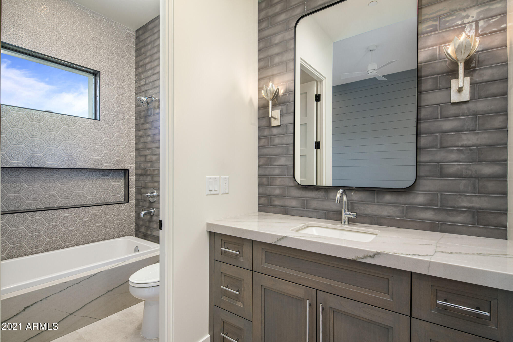 MOCKING BIRD ACRES - Residential