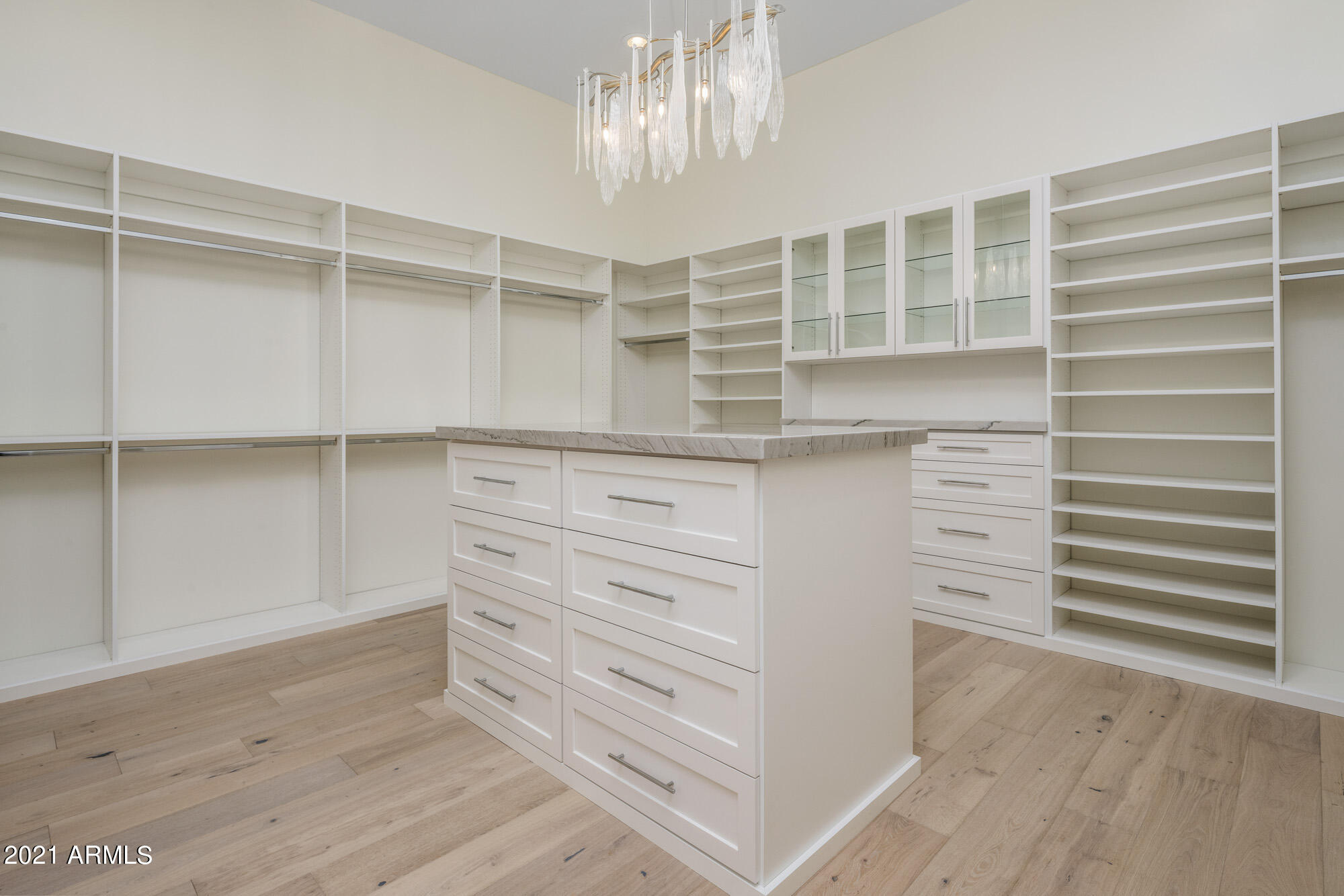 MOCKING BIRD ACRES - Residential