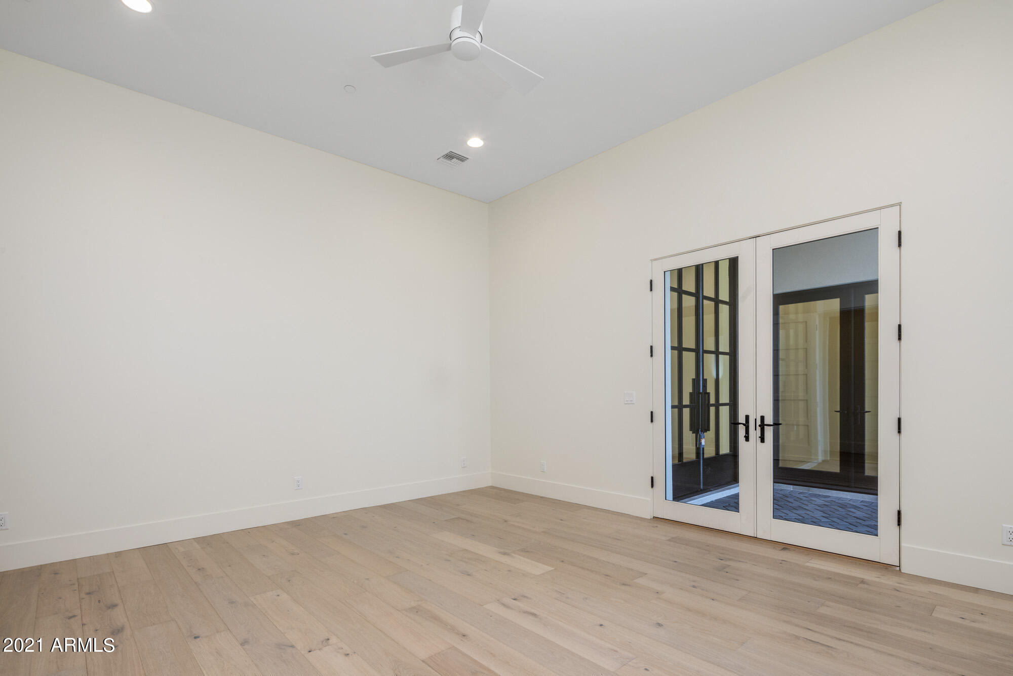MOCKING BIRD ACRES - Residential