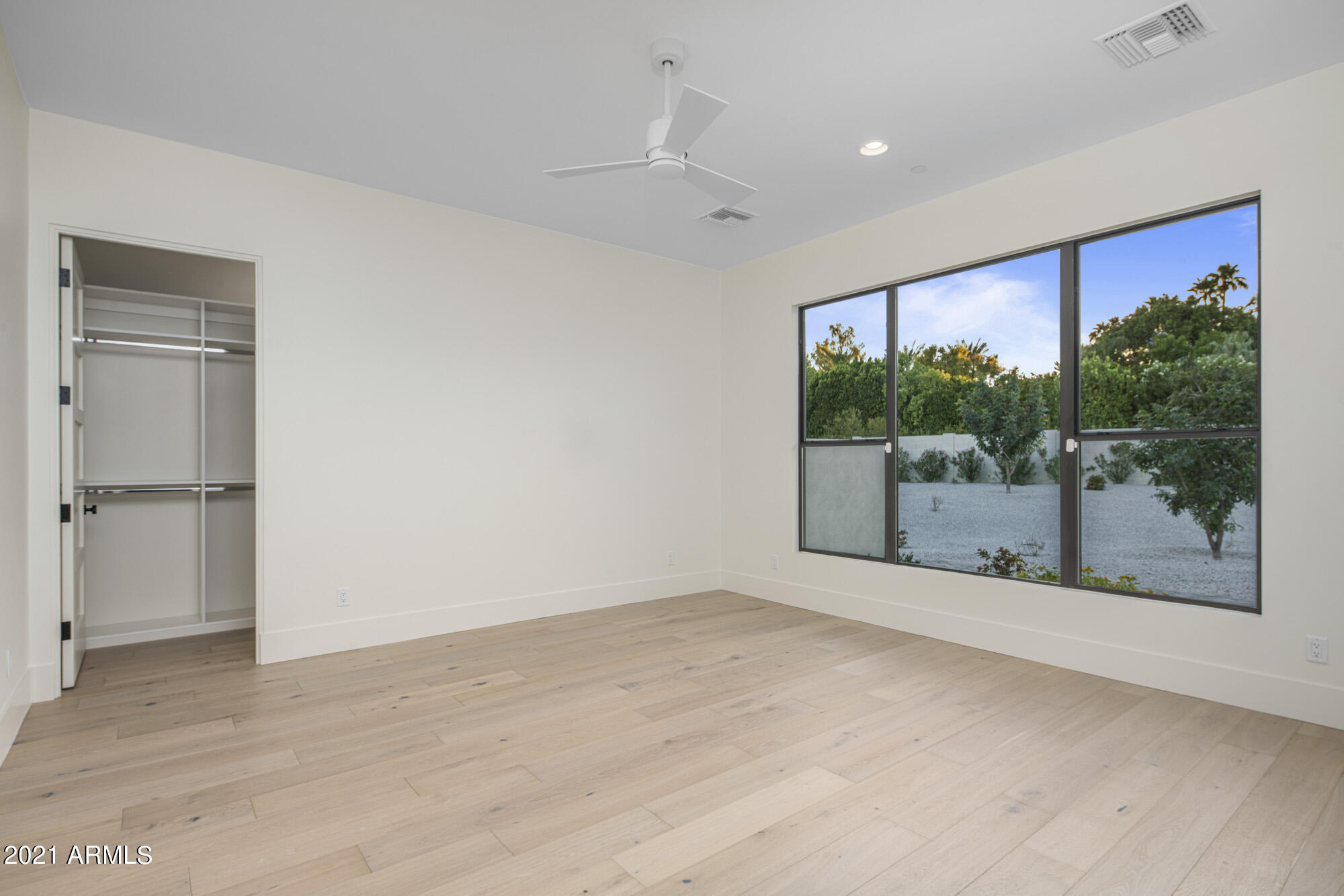 MOCKING BIRD ACRES - Residential