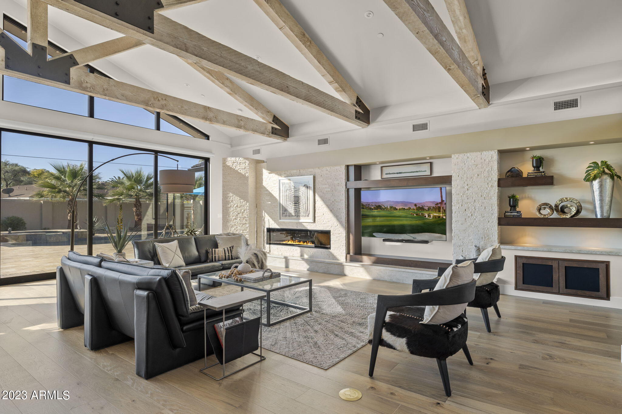 ARCADIA SQUARE 2 - Residential