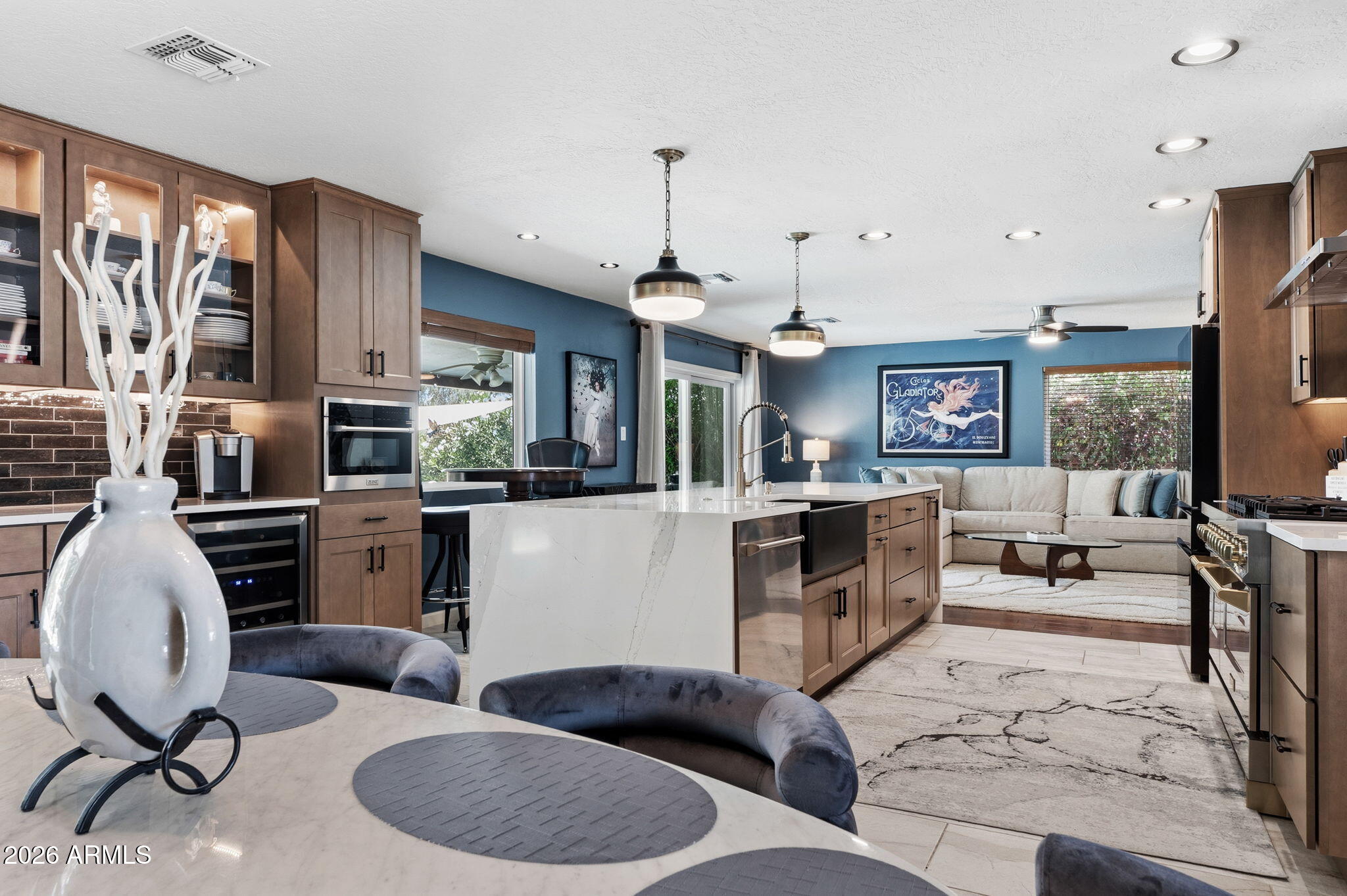 VALLEY ESTATES - Residential