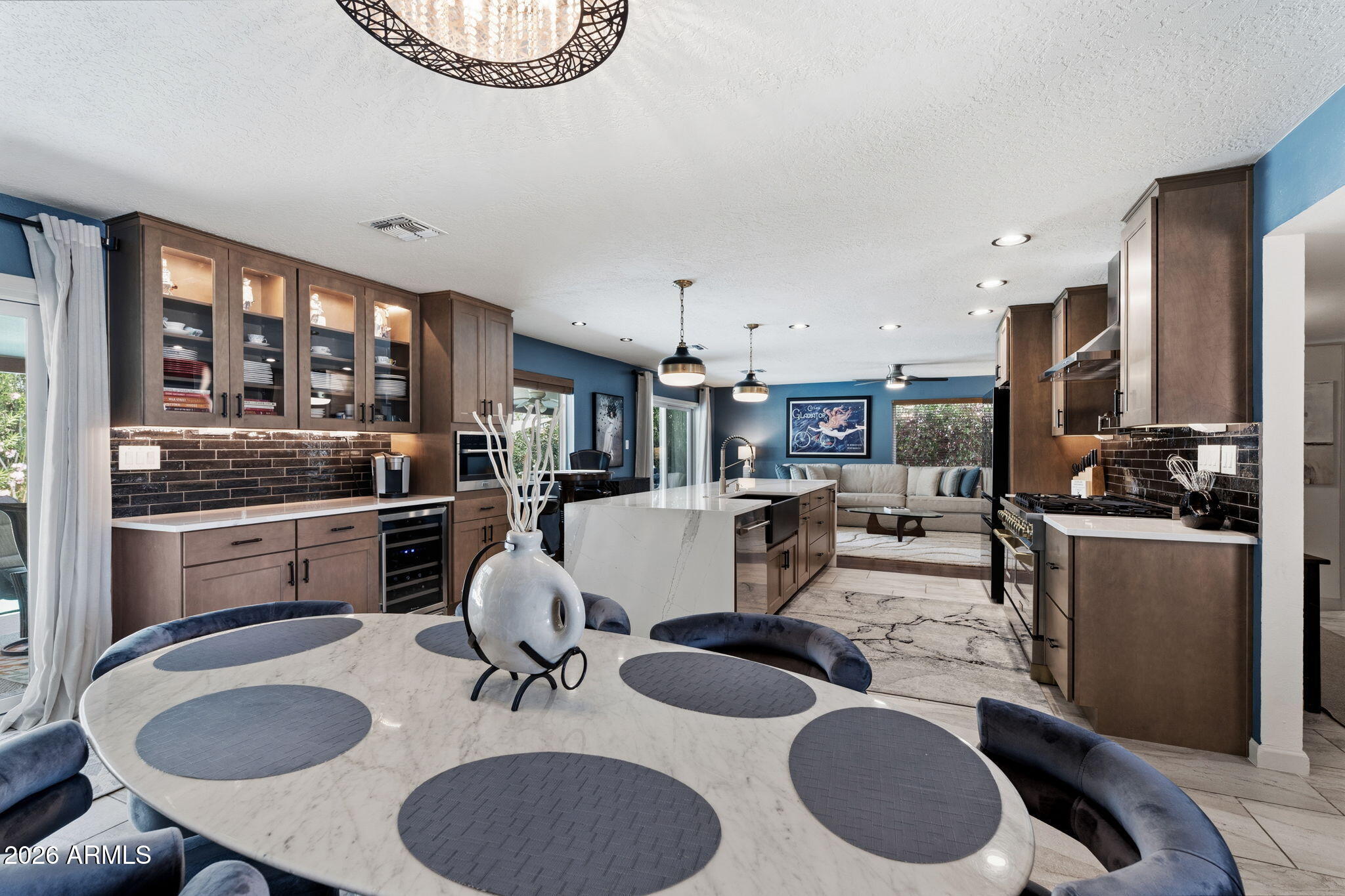 VALLEY ESTATES - Residential