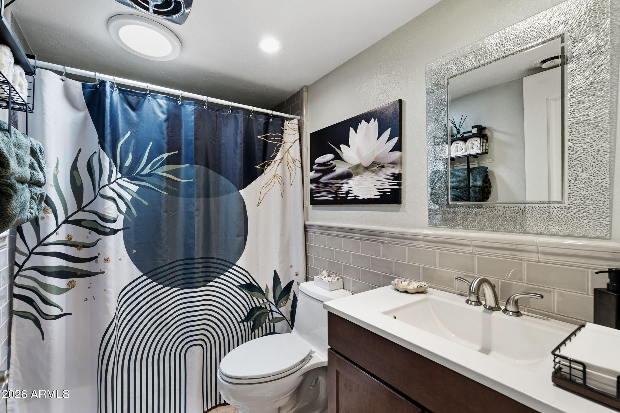 VALLEY ESTATES - Residential