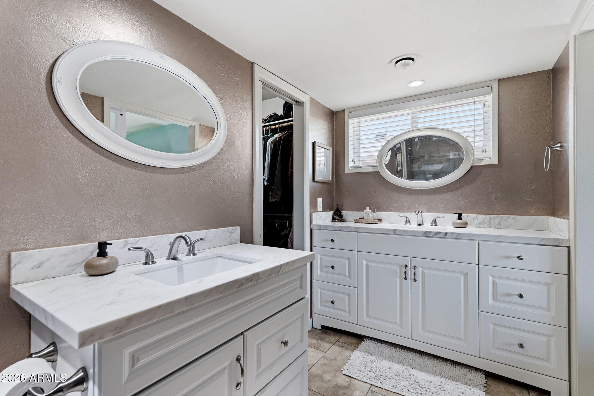 VALLEY ESTATES - Residential
