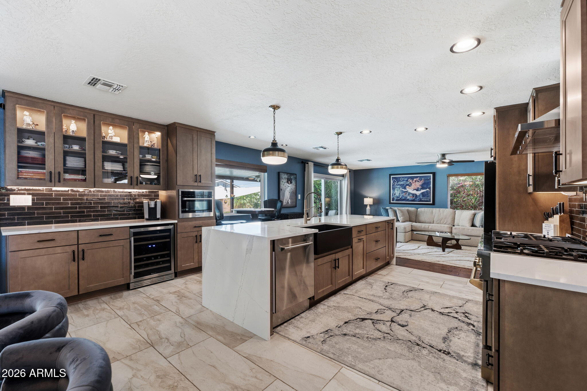 VALLEY ESTATES - Residential