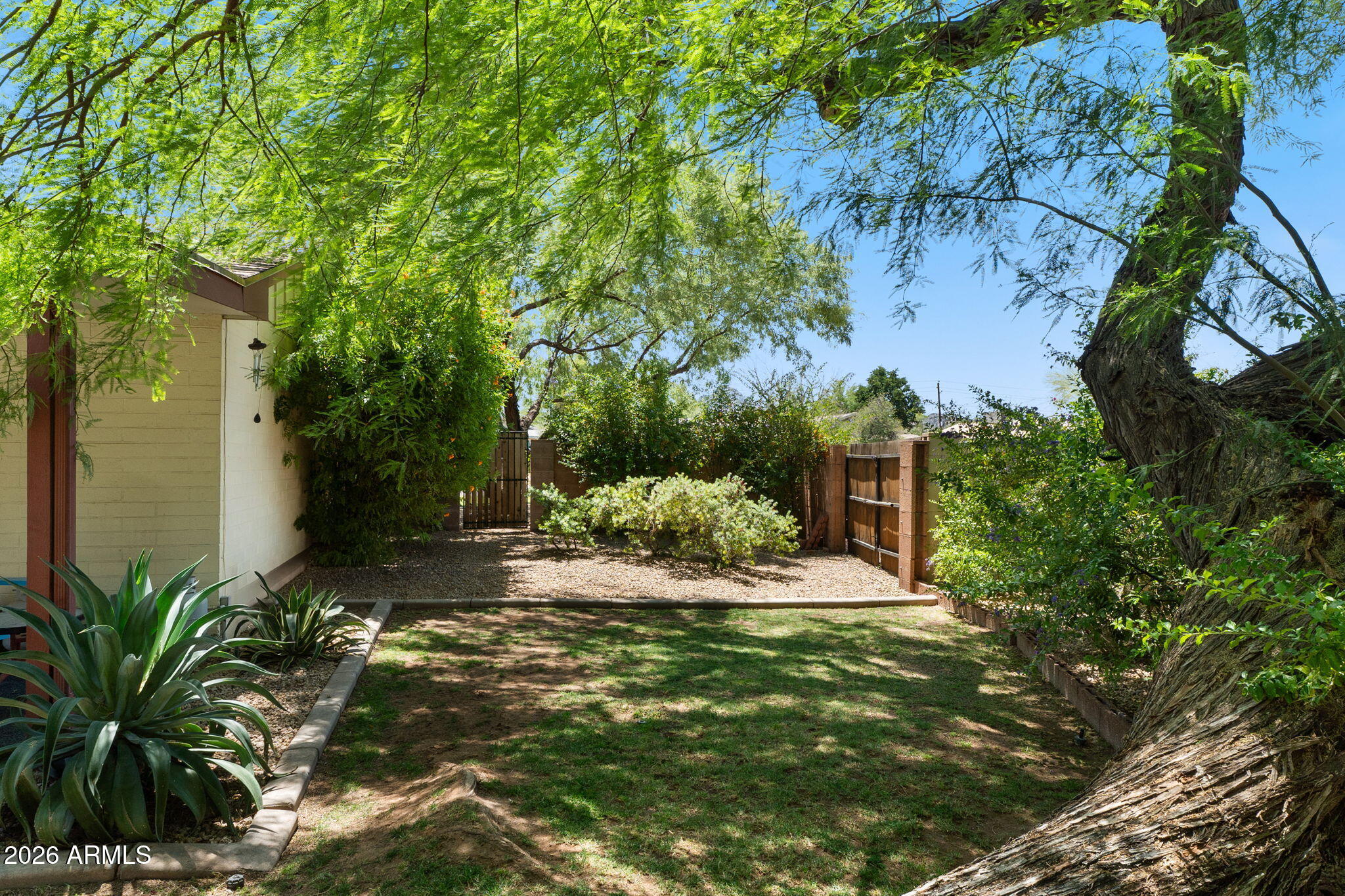 VALLEY ESTATES - Residential