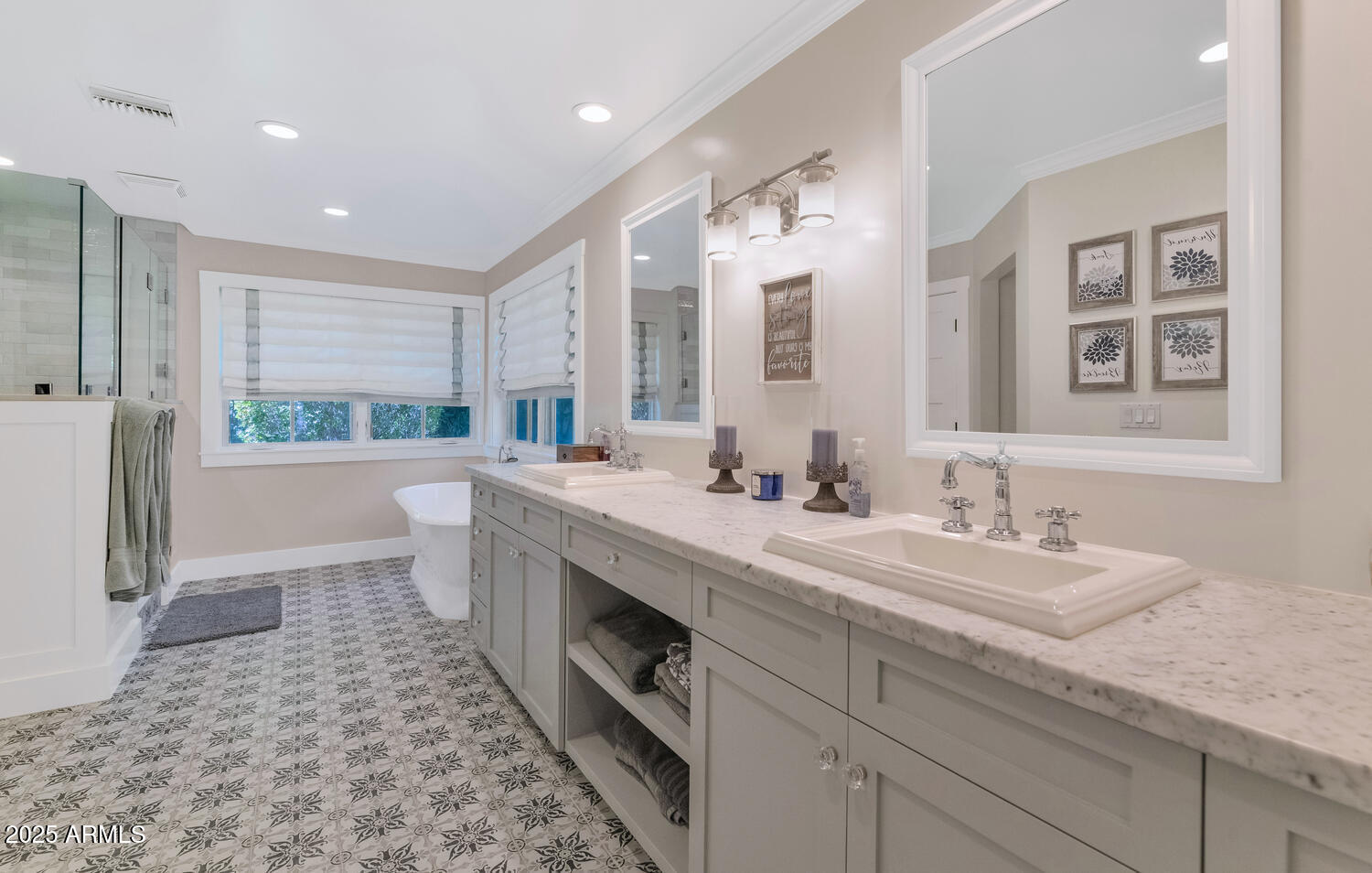 WOODSHIRE AMD - Residential
