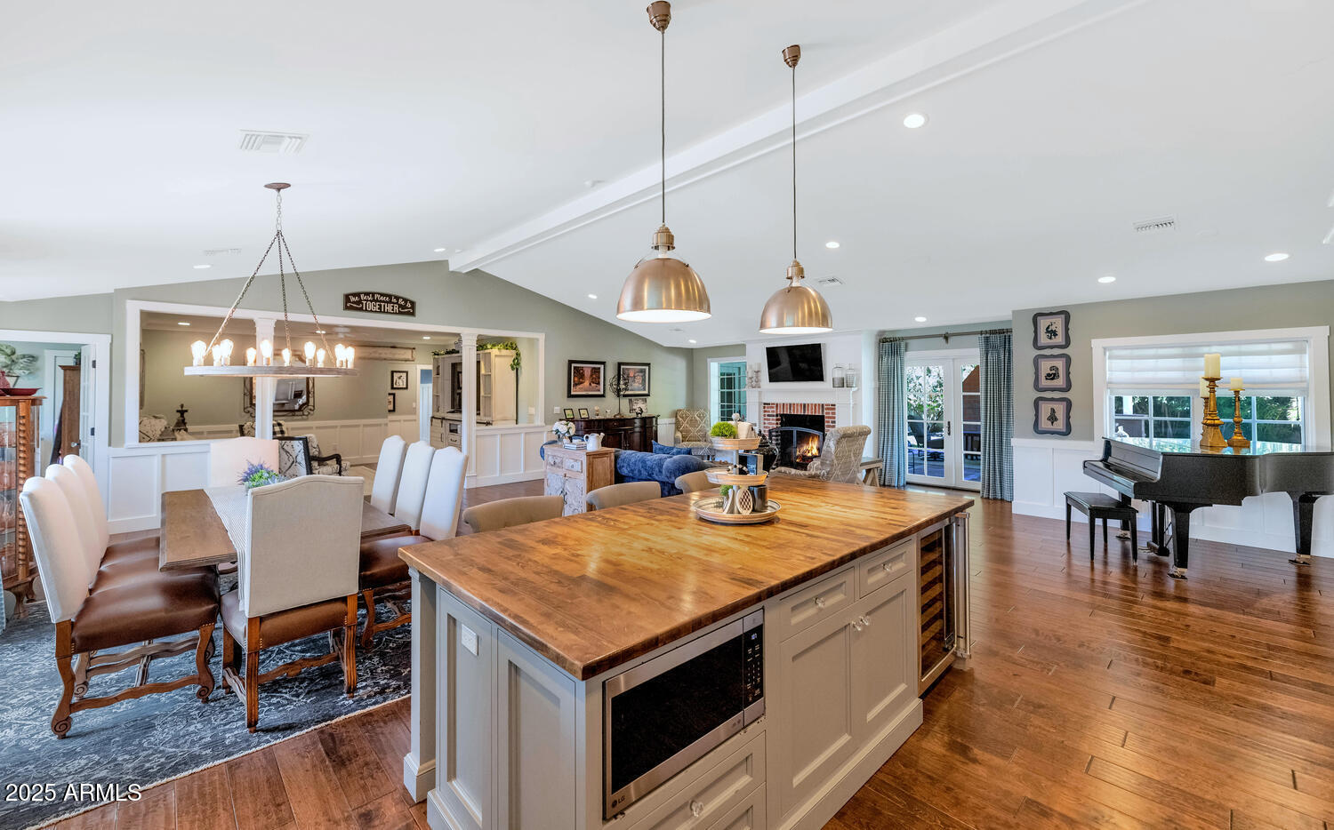WOODSHIRE AMD - Residential