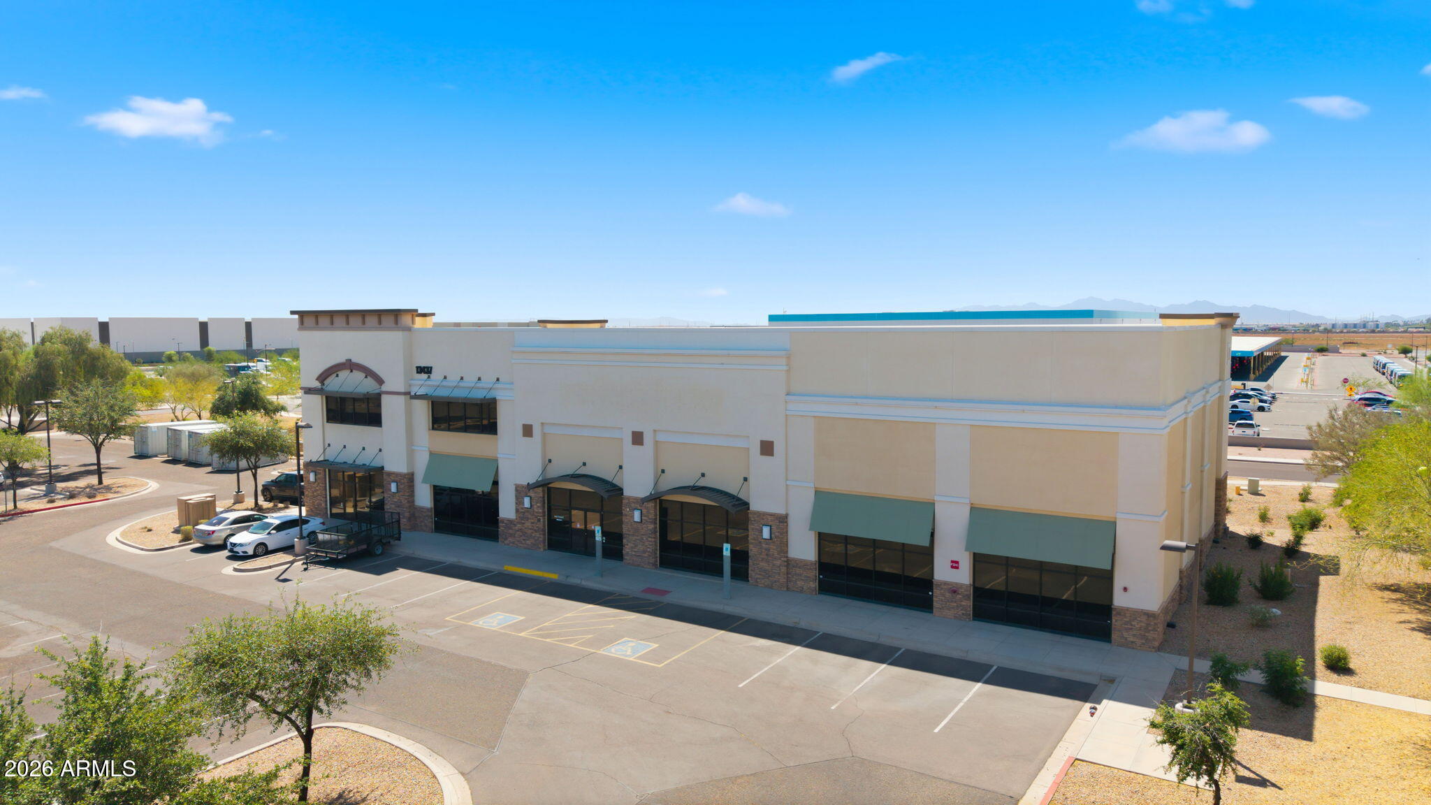 SURPRISE POINTE SOUTH LOT 2 REPLAT - Commercial Sale