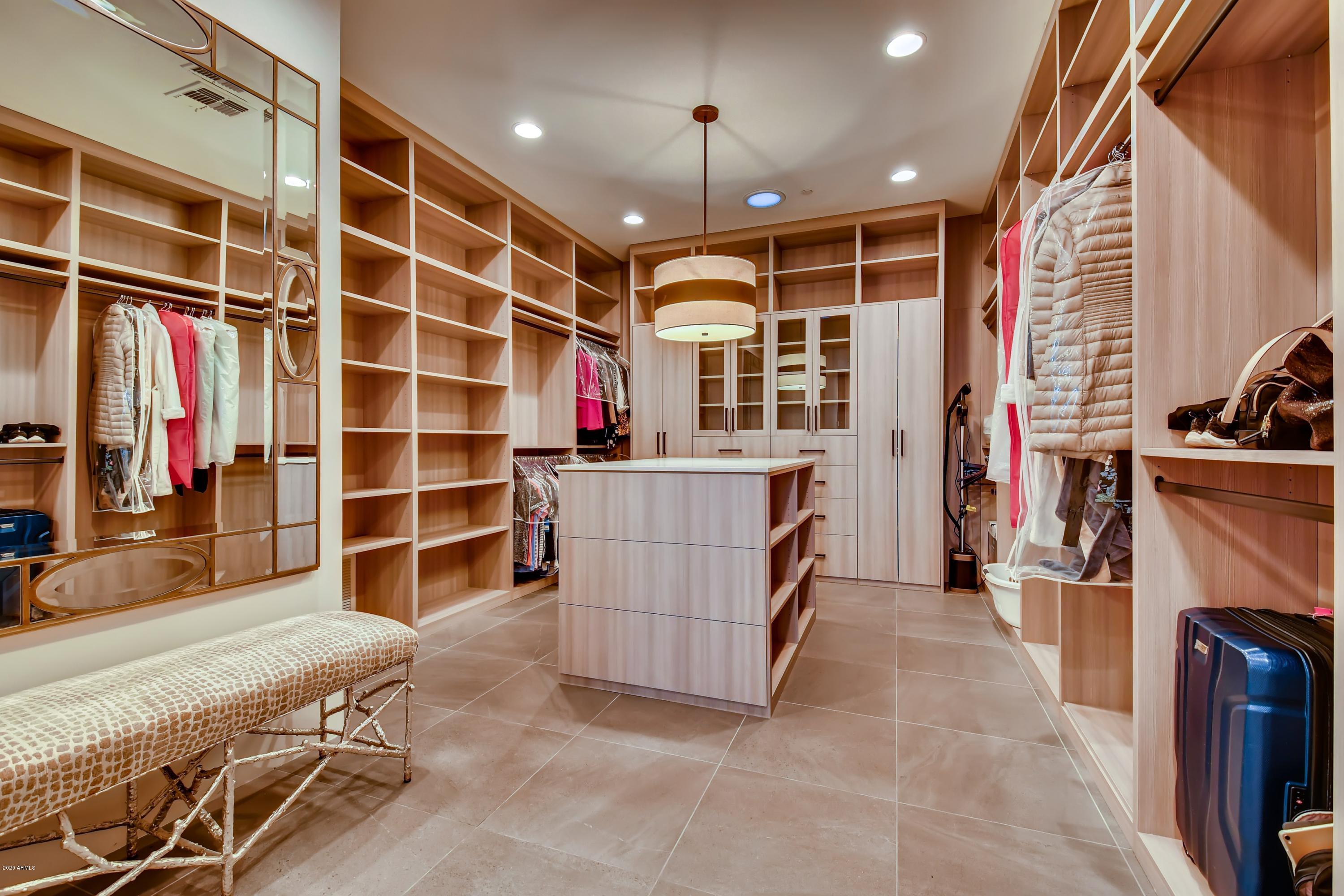 MOCKINGBIRD LANE ESTATES 4 - Residential