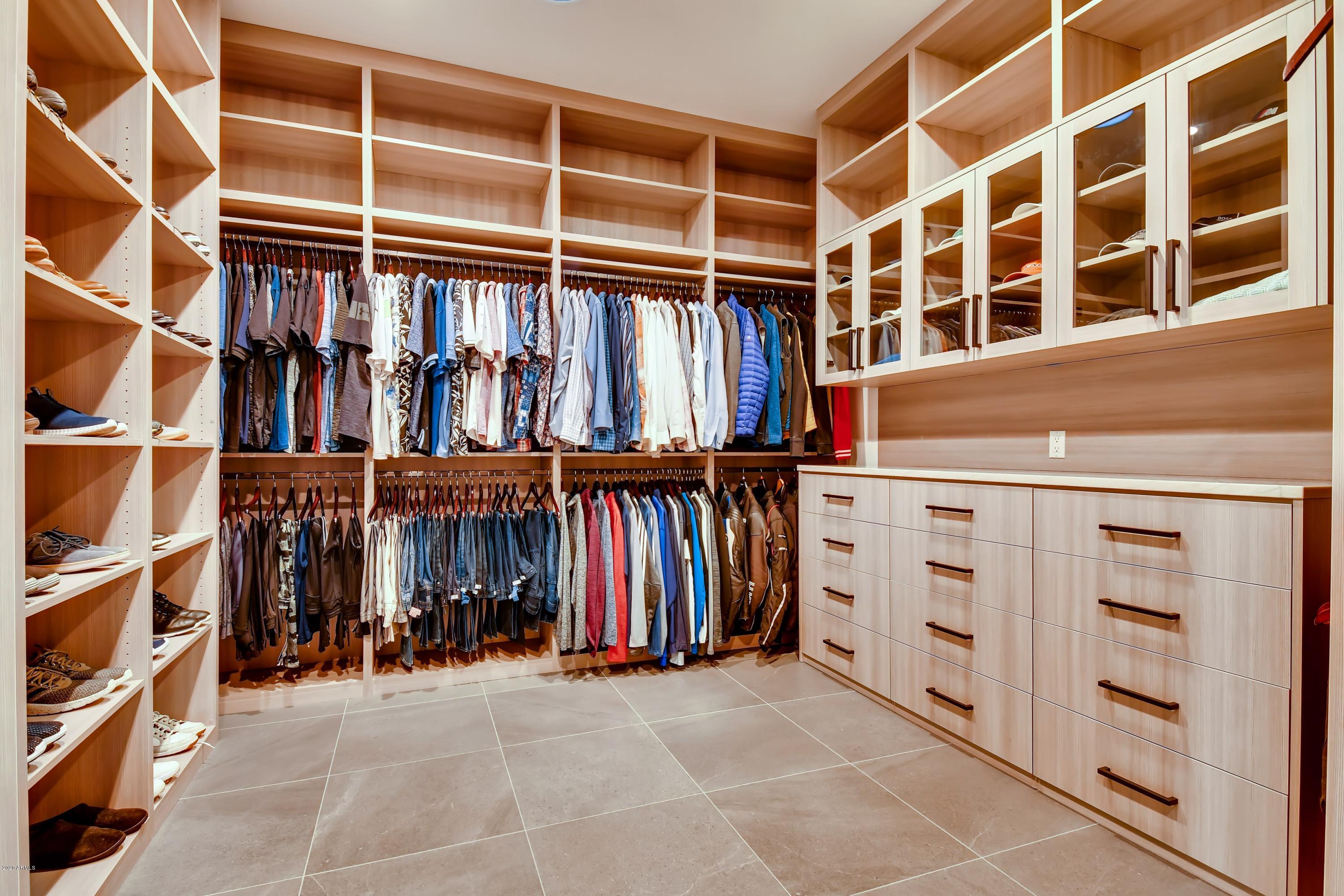 MOCKINGBIRD LANE ESTATES 4 - Residential