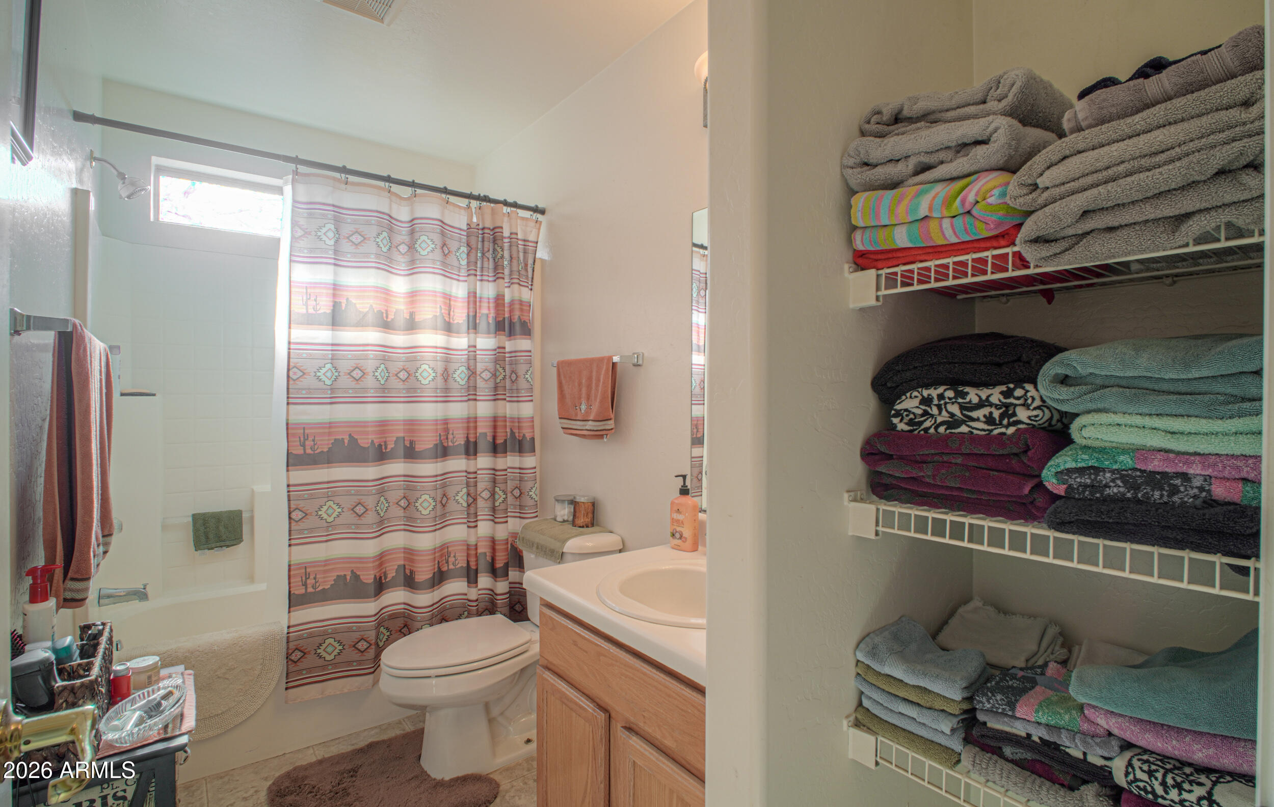 SENITA UNIT 1 - Residential