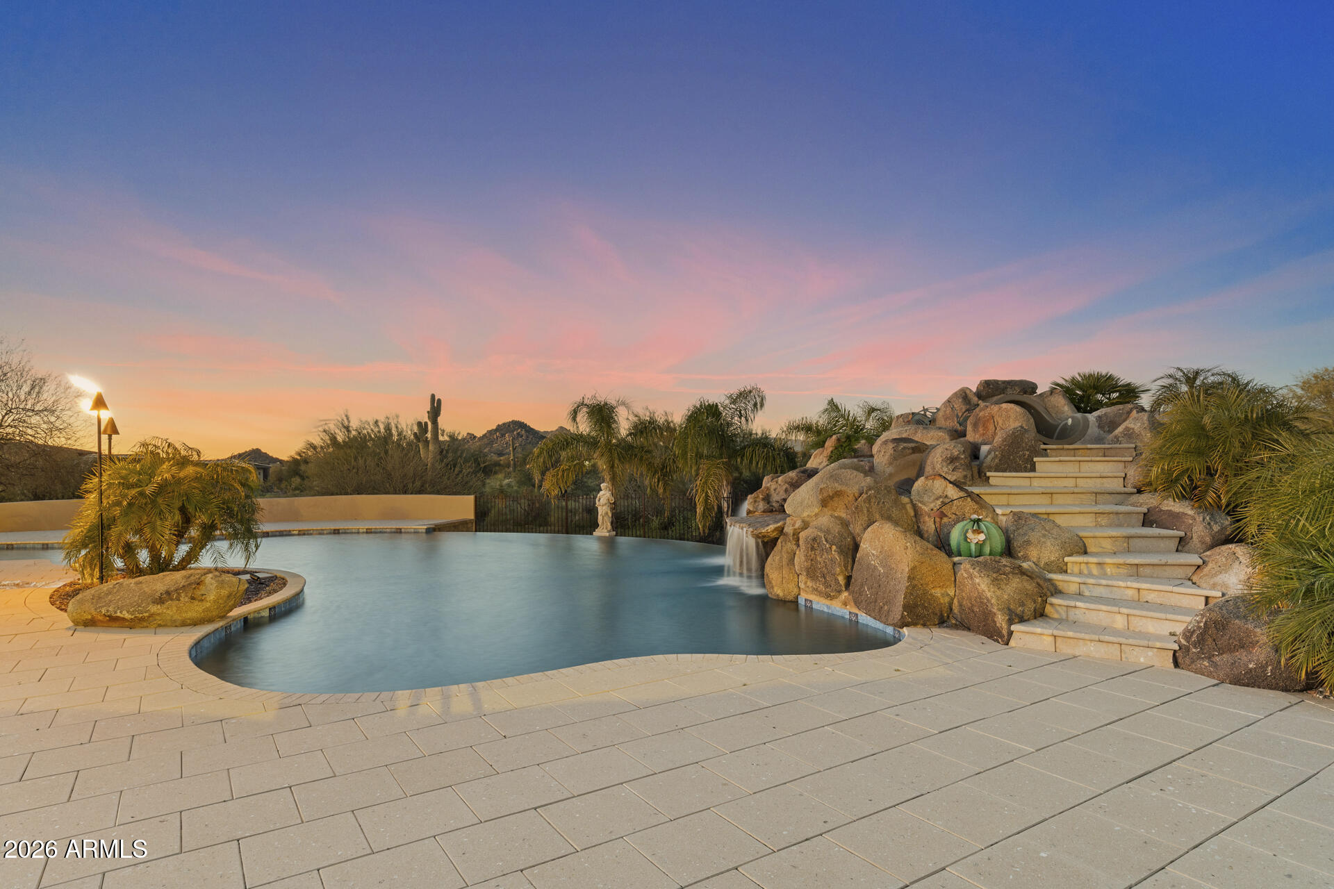 PINNACLE PEAK RANCHOS - Residential