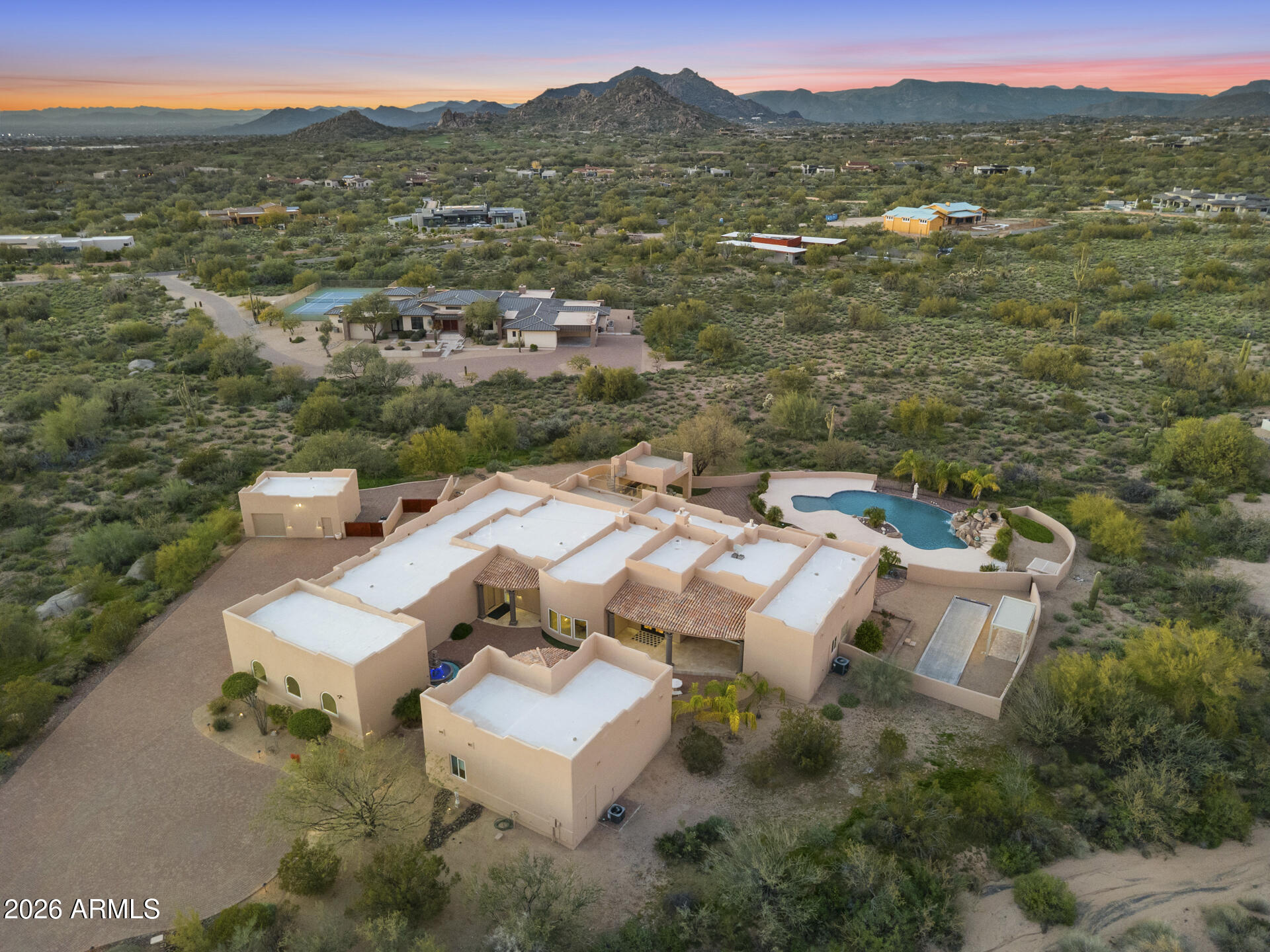 PINNACLE PEAK RANCHOS - Residential