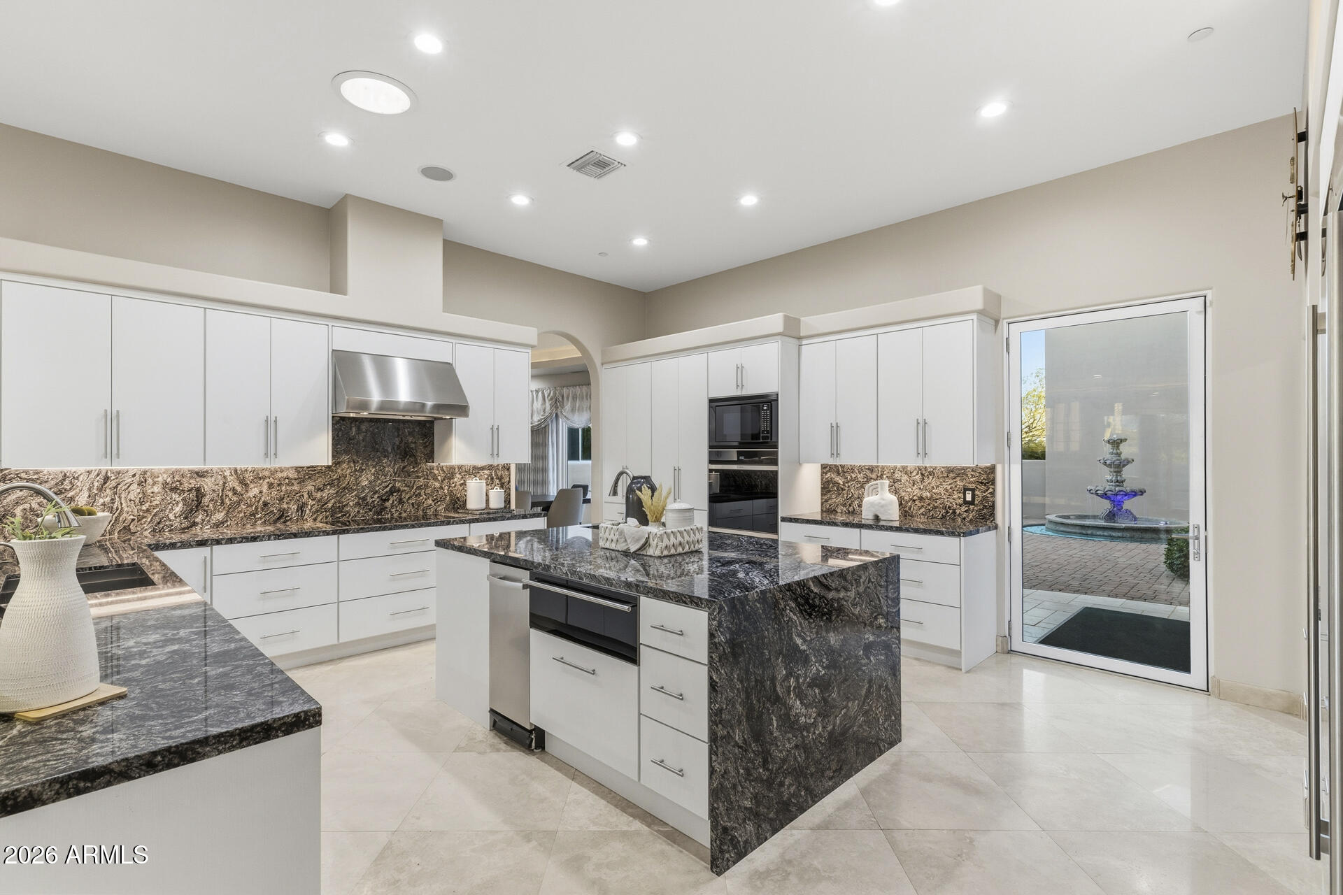 PINNACLE PEAK RANCHOS - Residential