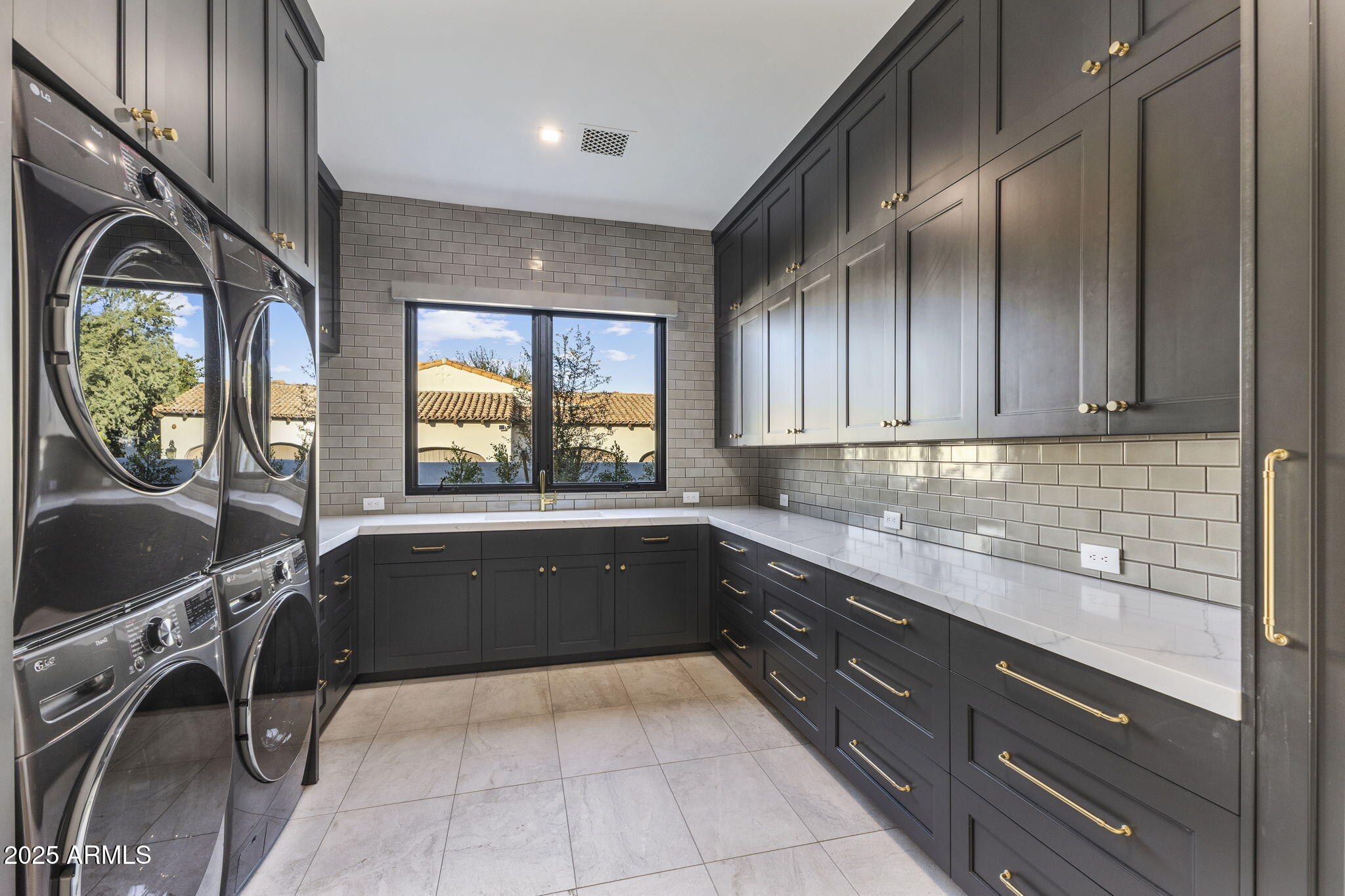 MOCKINGBIRD LANE ESTATES - Residential