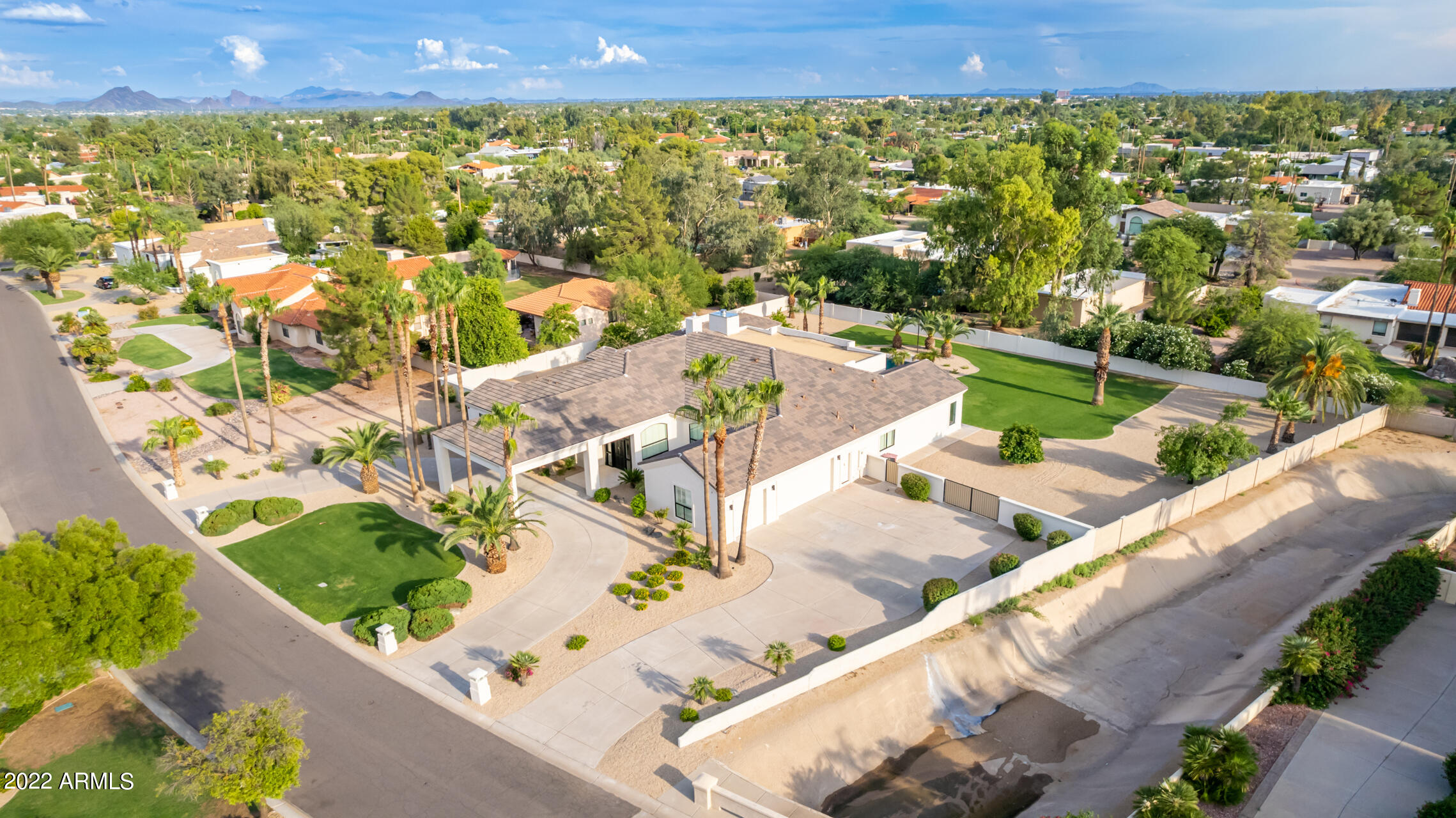 VILLA CAPISTRANO - Residential