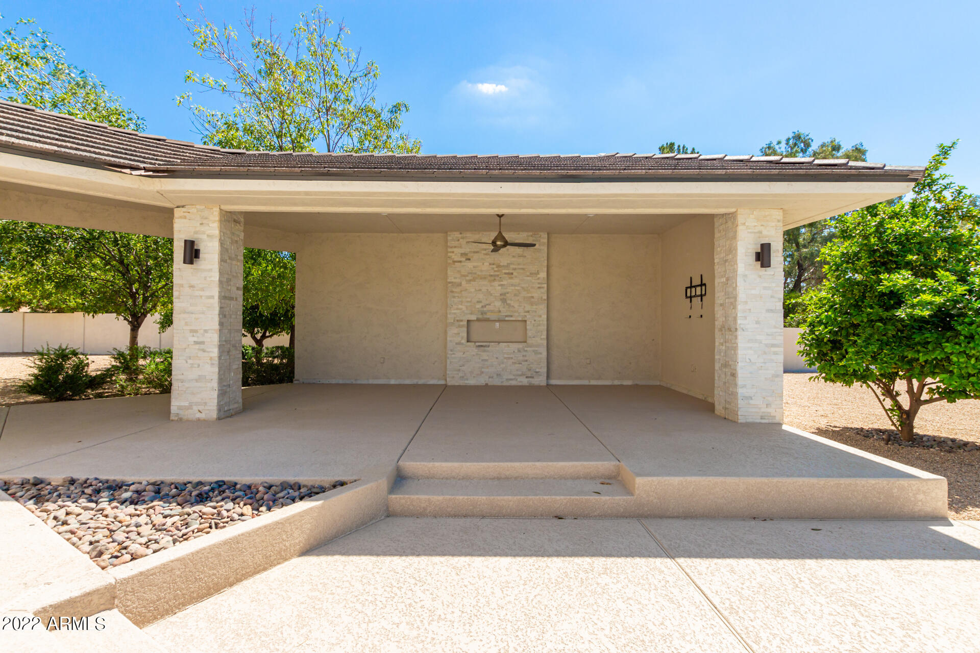 VILLA CAPISTRANO - Residential