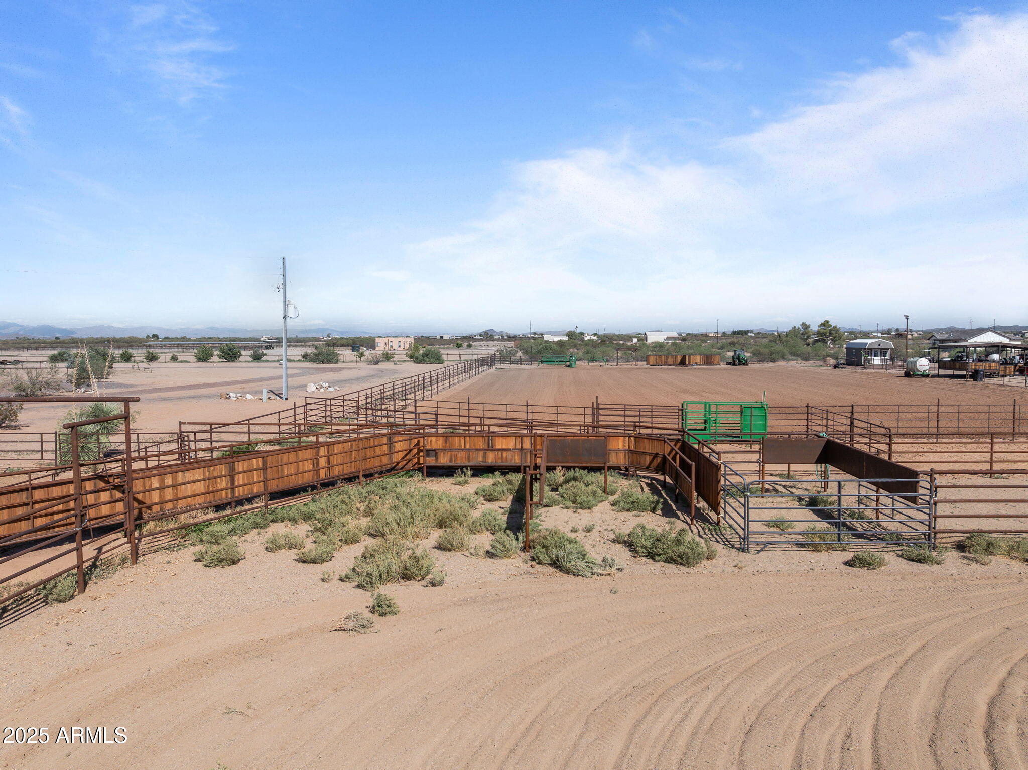 J-1 RANCHES RESURVEY (SURVEY) PARCELS 1-32 - Residential