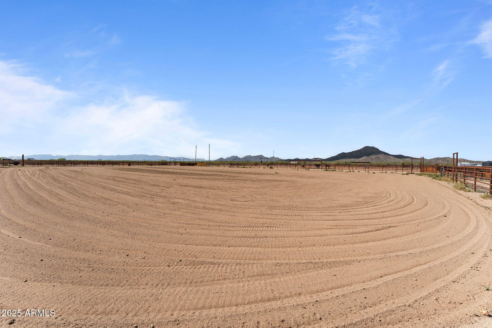 J-1 RANCHES RESURVEY (SURVEY) PARCELS 1-32 - Residential