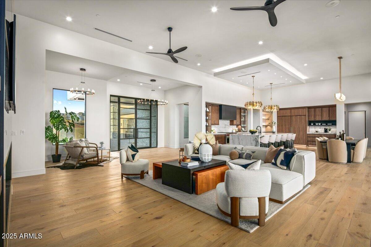 Mirabel Club - Residential