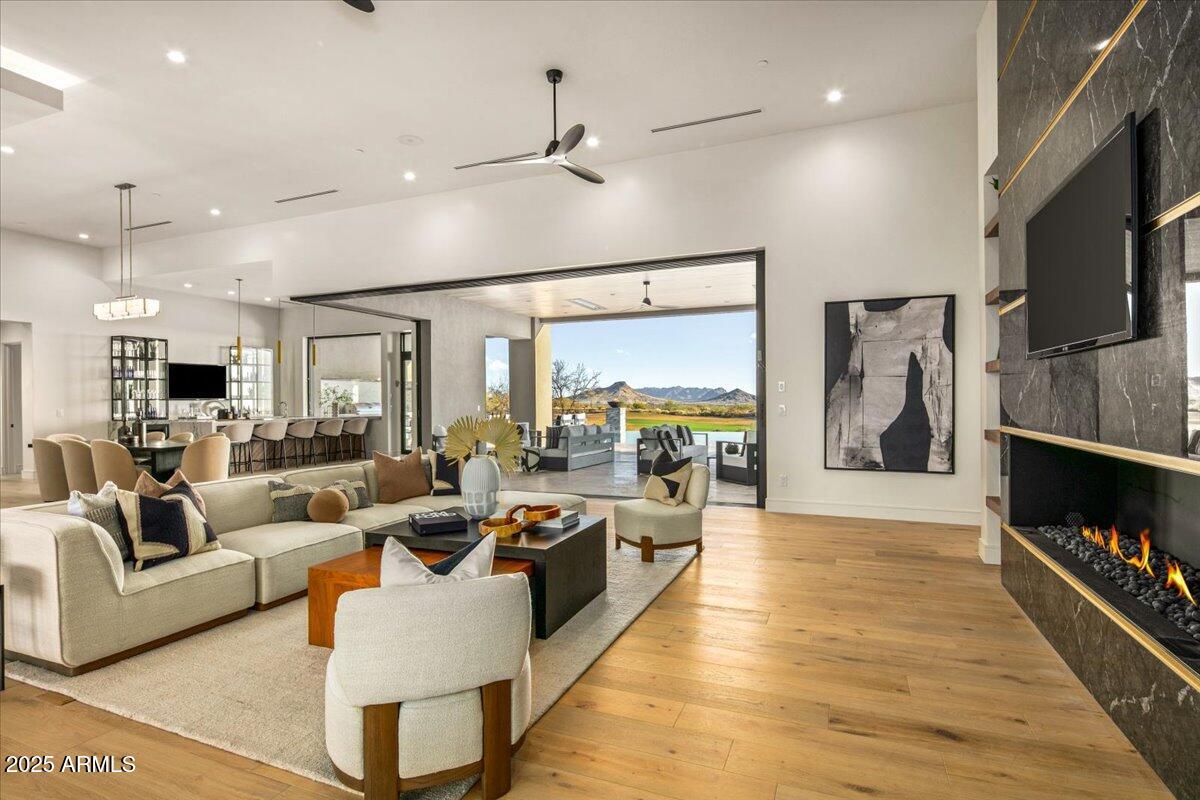 Mirabel Club - Residential