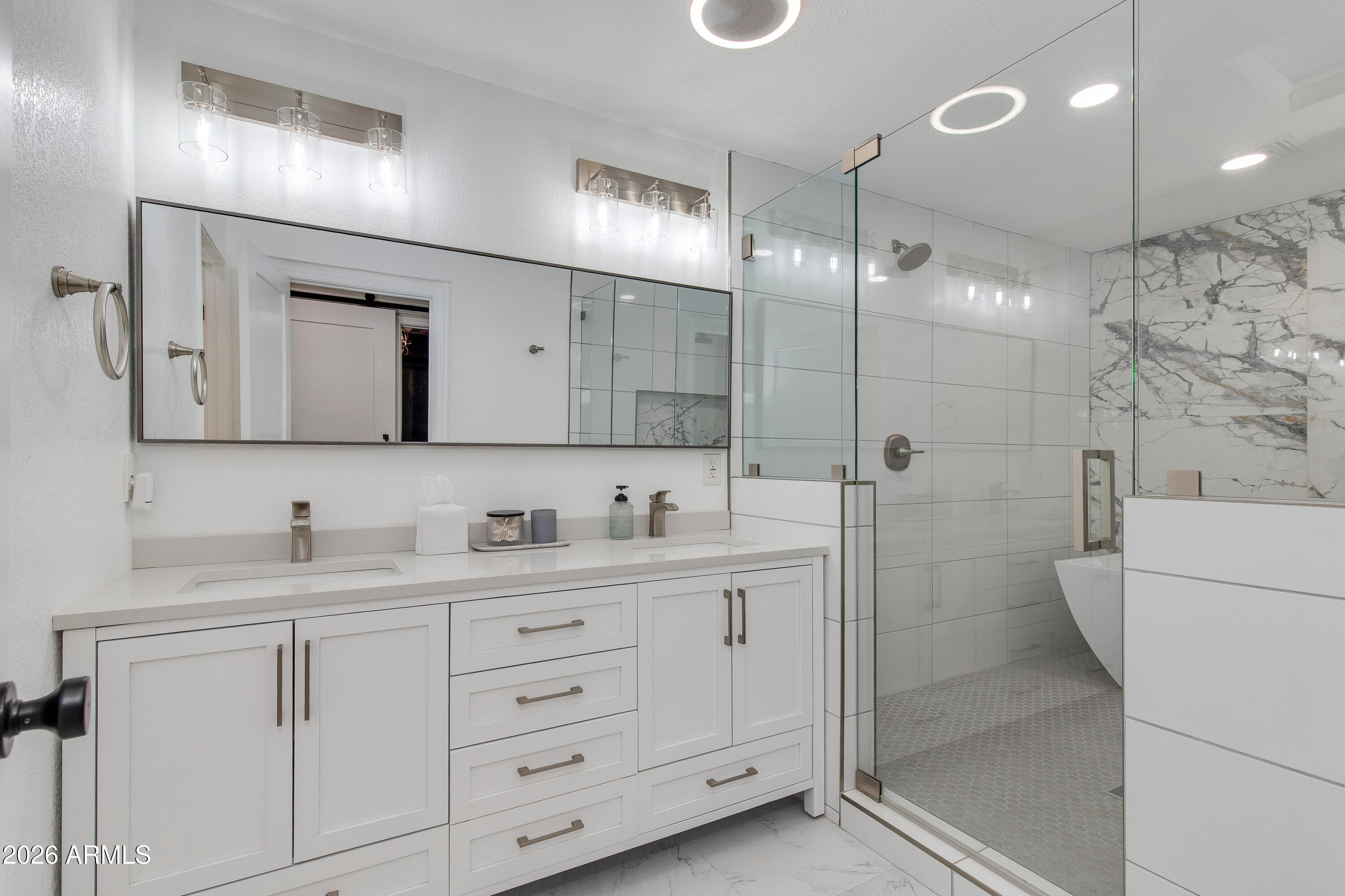 CENTURY NORTH - Residential