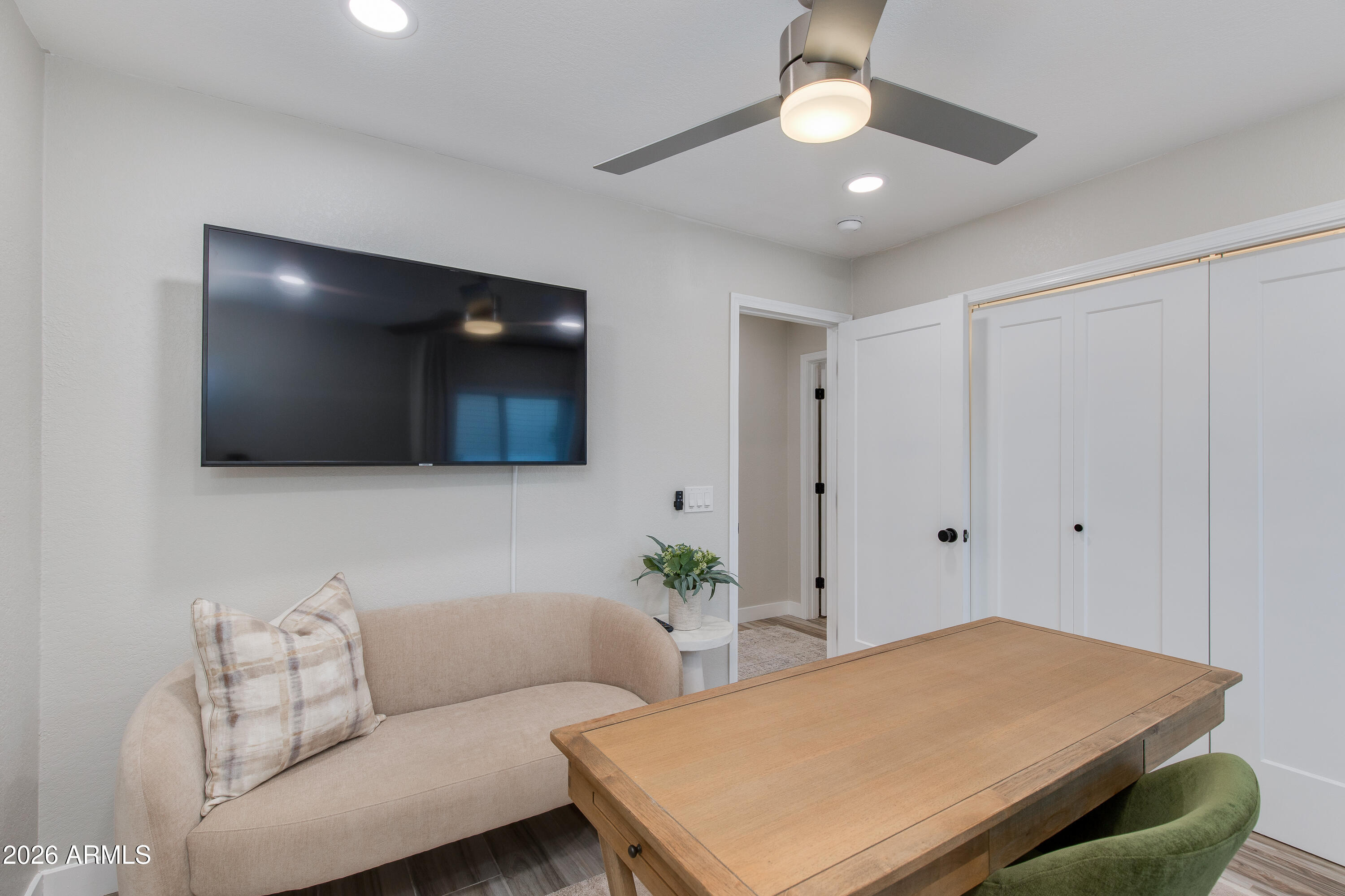 CENTURY NORTH - Residential