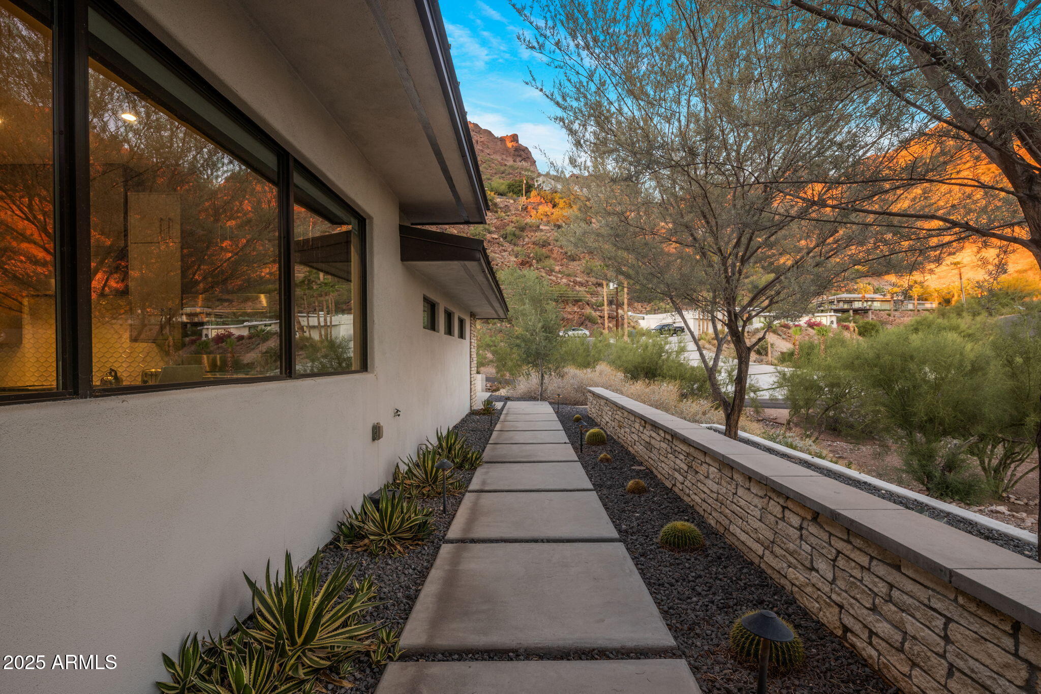 RED ROCK - Residential